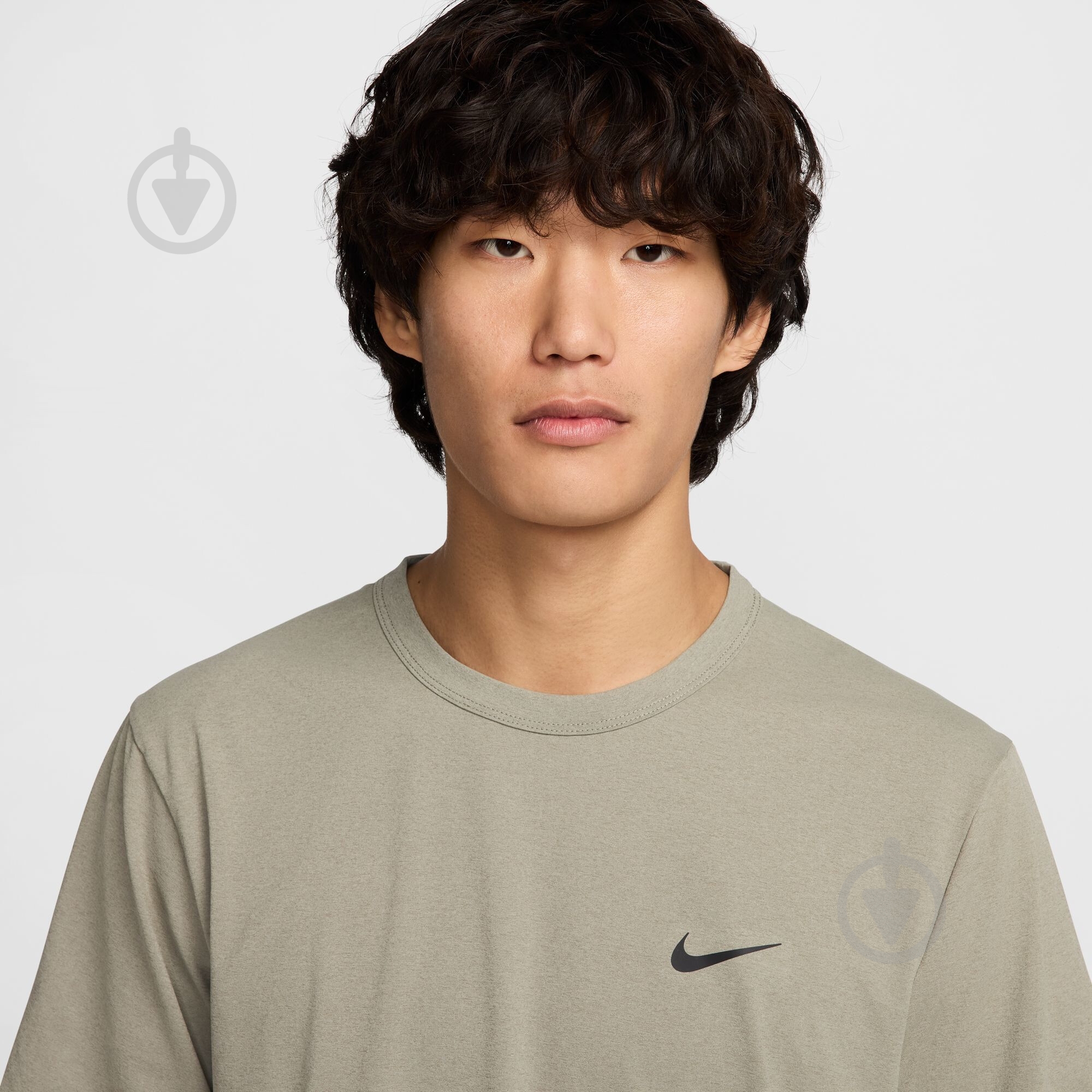 Футболка Nike M NK DF UV HYVERSE SS DV9839-320 р.2XL хакі - фото 3 Футболка Nike M NK DF UV HYVERSE SS DV9839-320 р.2XL хакі - фото 3