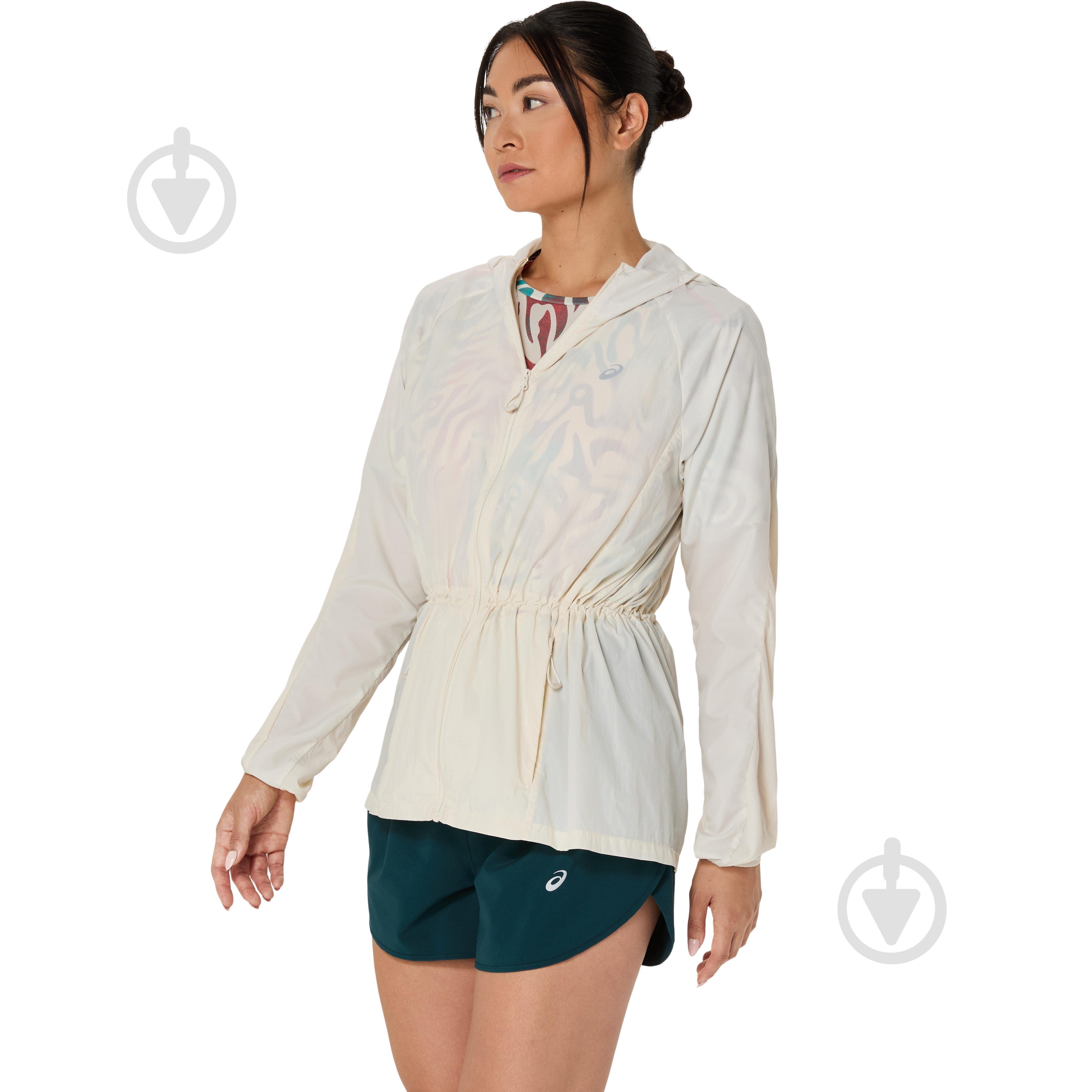 Куртка жіноча Asics ROAD PACKABLE JACKET 2012D076-200 р.L молочна - фото 3 Куртка жіноча Asics ROAD PACKABLE JACKET 2012D076-200 р.L молочна - фото 3