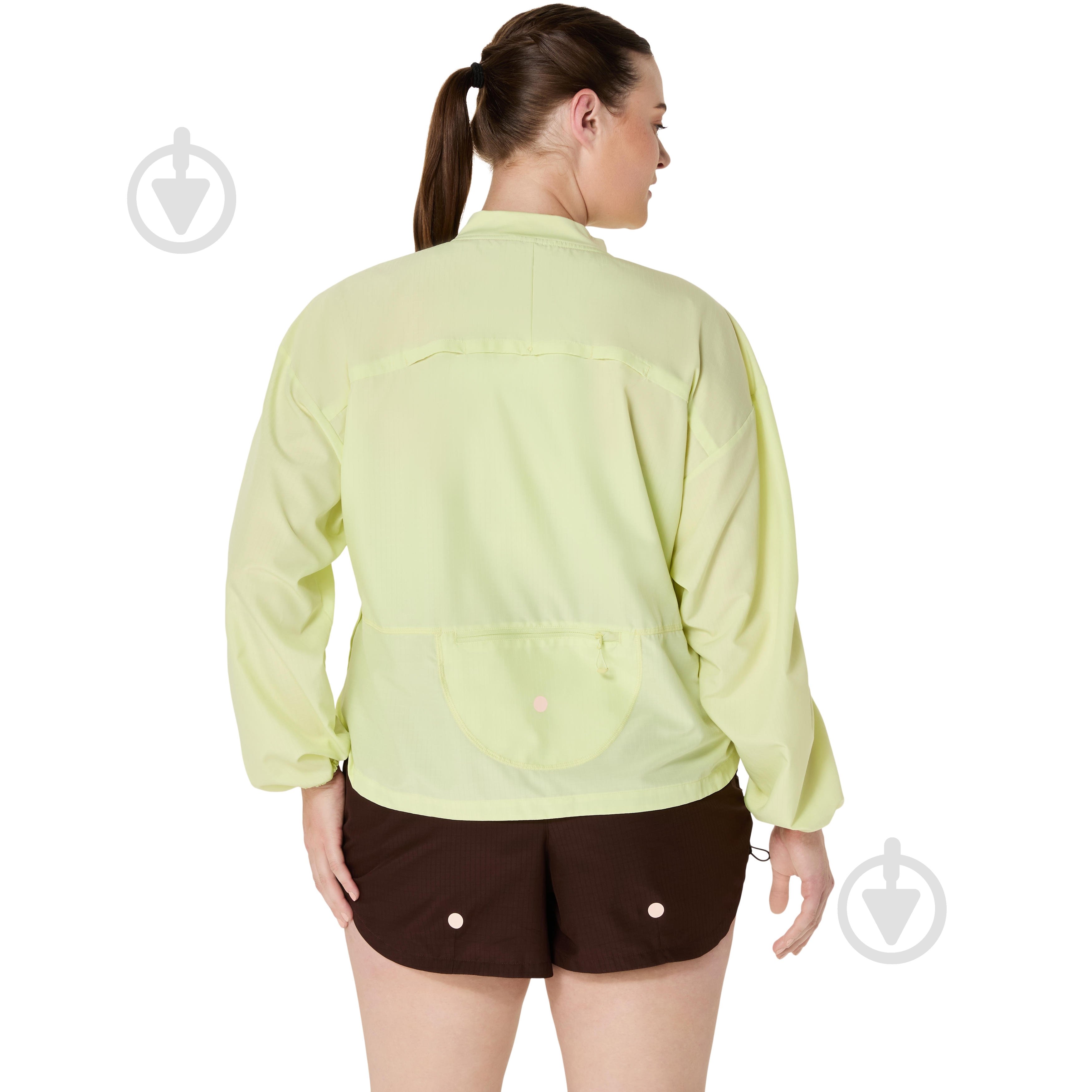 Куртка женская Asics NAGINO RUN ADJUSTABLE JACKET 2012D138-750 р.XS желто-зеленая - фото 14 Куртка женская Asics NAGINO RUN ADJUSTABLE JACKET 2012D138-750 р.XS желто-зеленая - фото 14