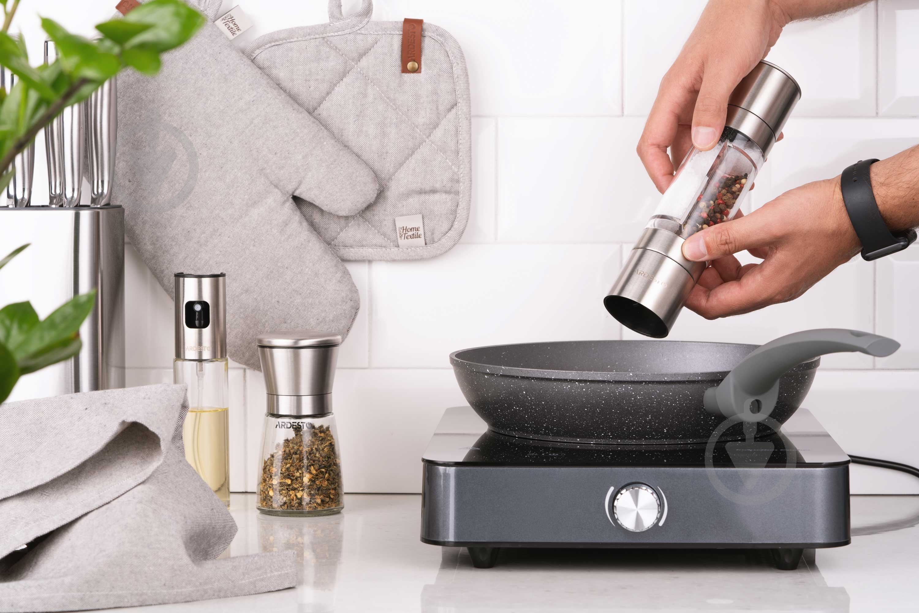 Распылитель Ardesto Gemini 100 мл нержавеющая сталь с прозрачным AR1512SS - фото 8 Распылитель Ardesto Gemini 100 мл нержавеющая сталь с прозрачным AR1512SS - фото 8