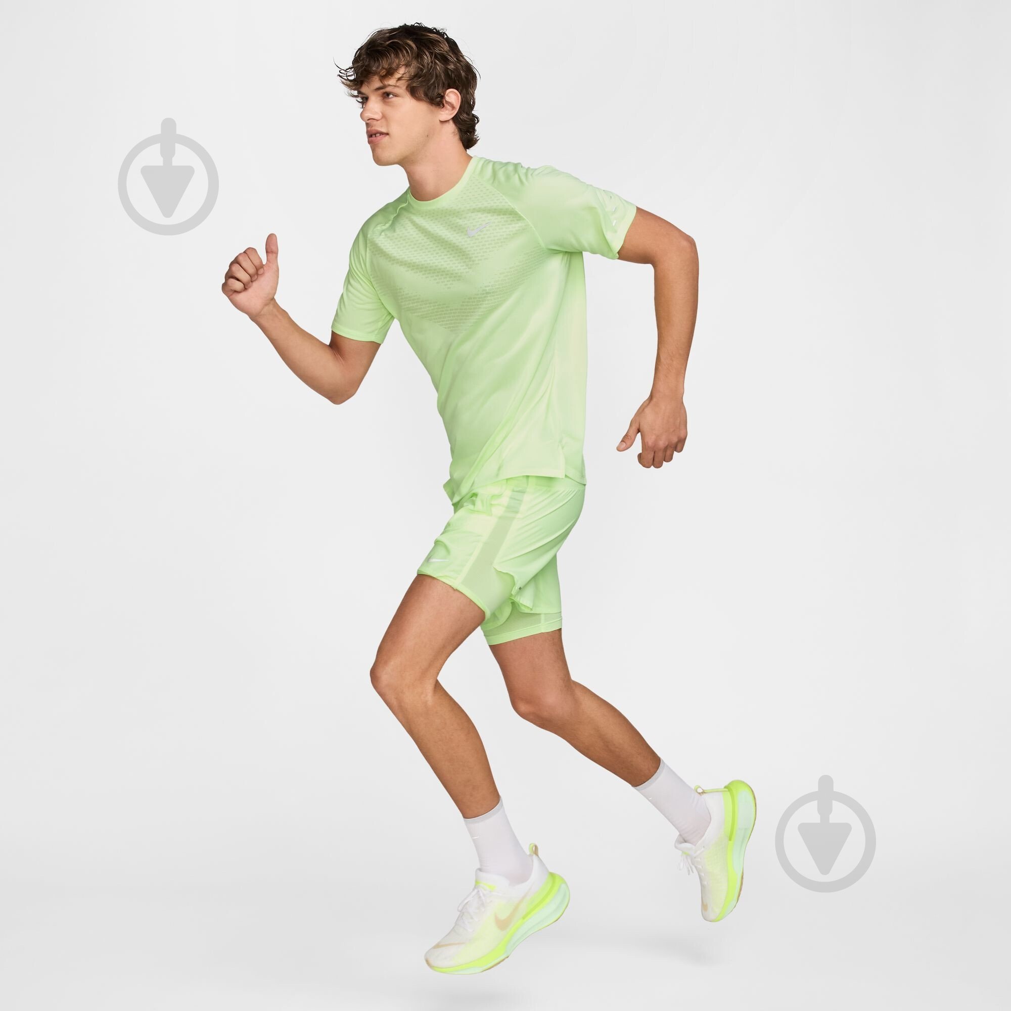 Футболка Nike M NK DFADV STRIDE SS TOP HV5203-701 р.M желтый - фото 5 Футболка Nike M NK DFADV STRIDE SS TOP HV5203-701 р.M желтый - фото 5