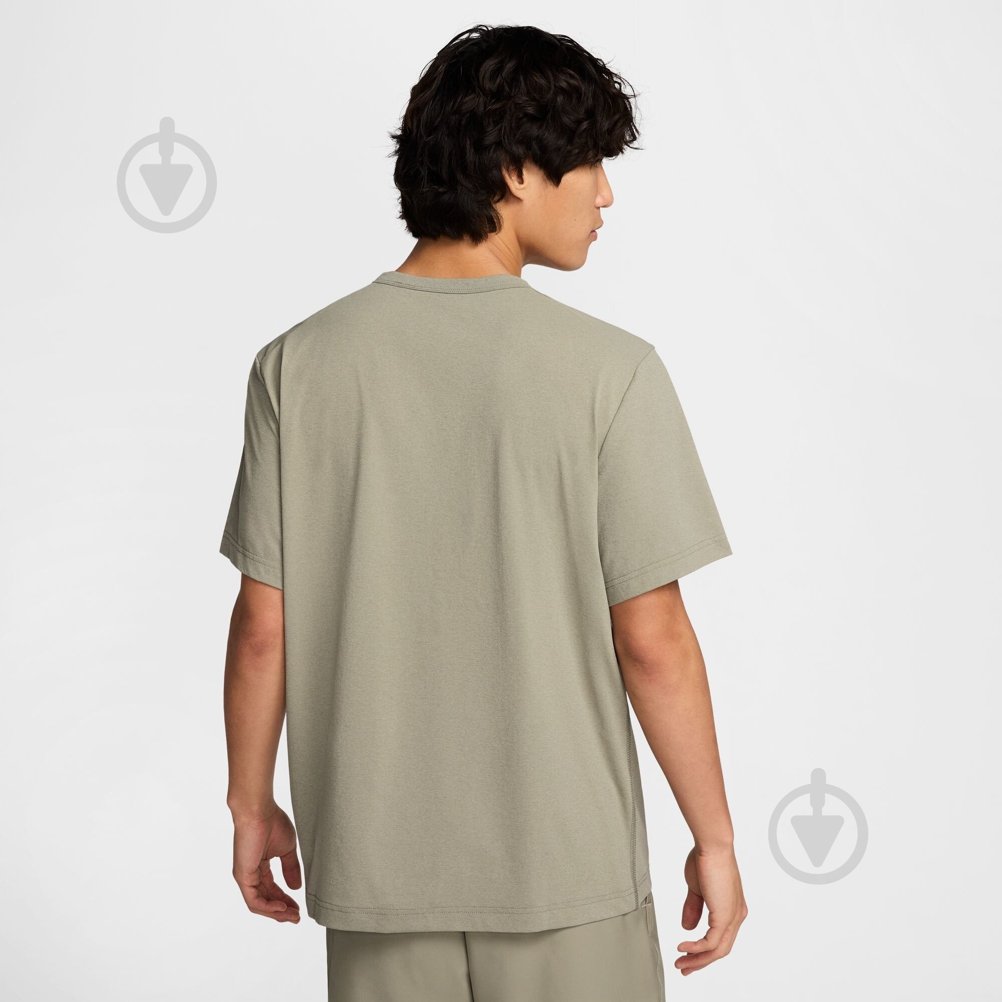 Футболка Nike M NK DF UV HYVERSE SS DV9839-320 р.M хакі - фото 2 Футболка Nike M NK DF UV HYVERSE SS DV9839-320 р.M хакі - фото 2