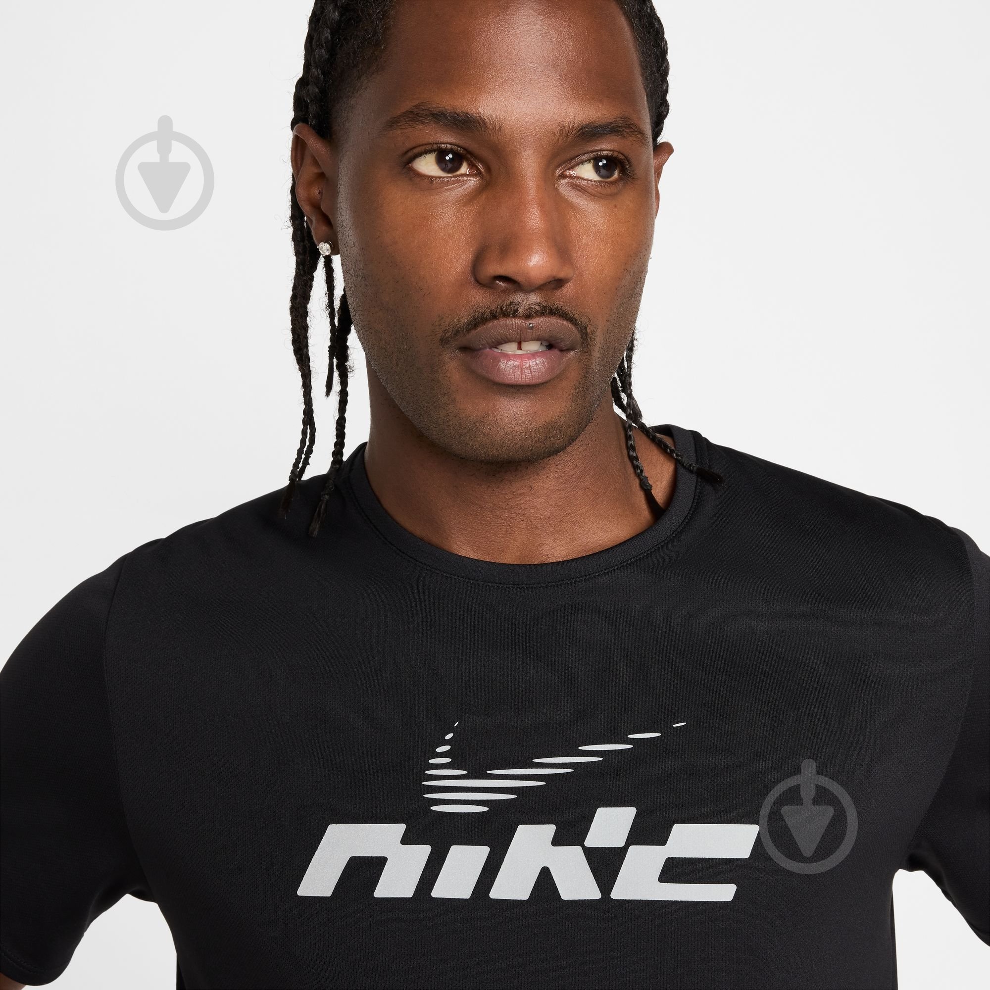 Футболка Nike M NK DF UV MILER FLASH SS IB4127-010 р.M черный - фото 3 Футболка Nike M NK DF UV MILER FLASH SS IB4127-010 р.M черный - фото 3