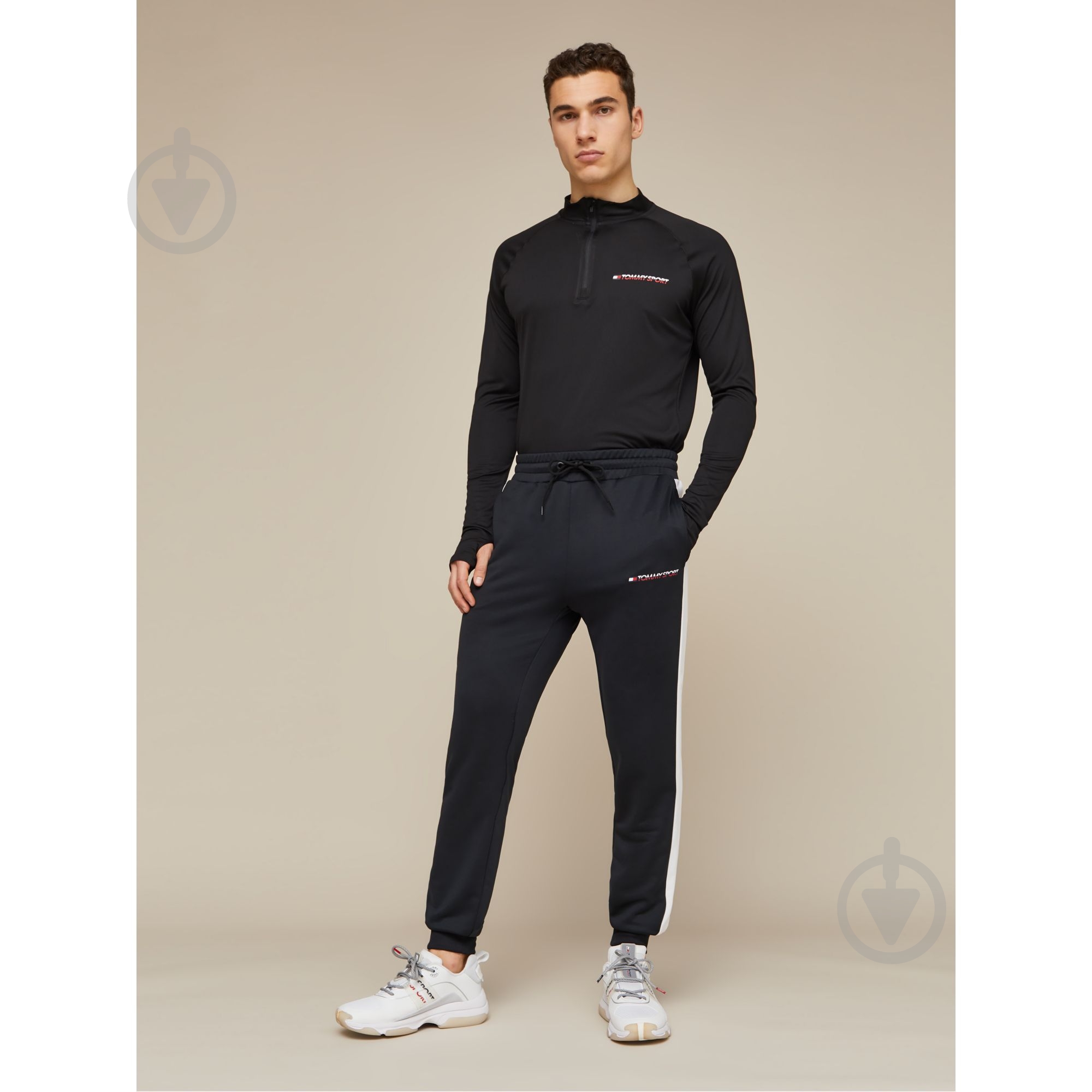 Брюки Tommy Hilfiger TRACK PANT LOGO S20S200296099 р. S черный - фото 4