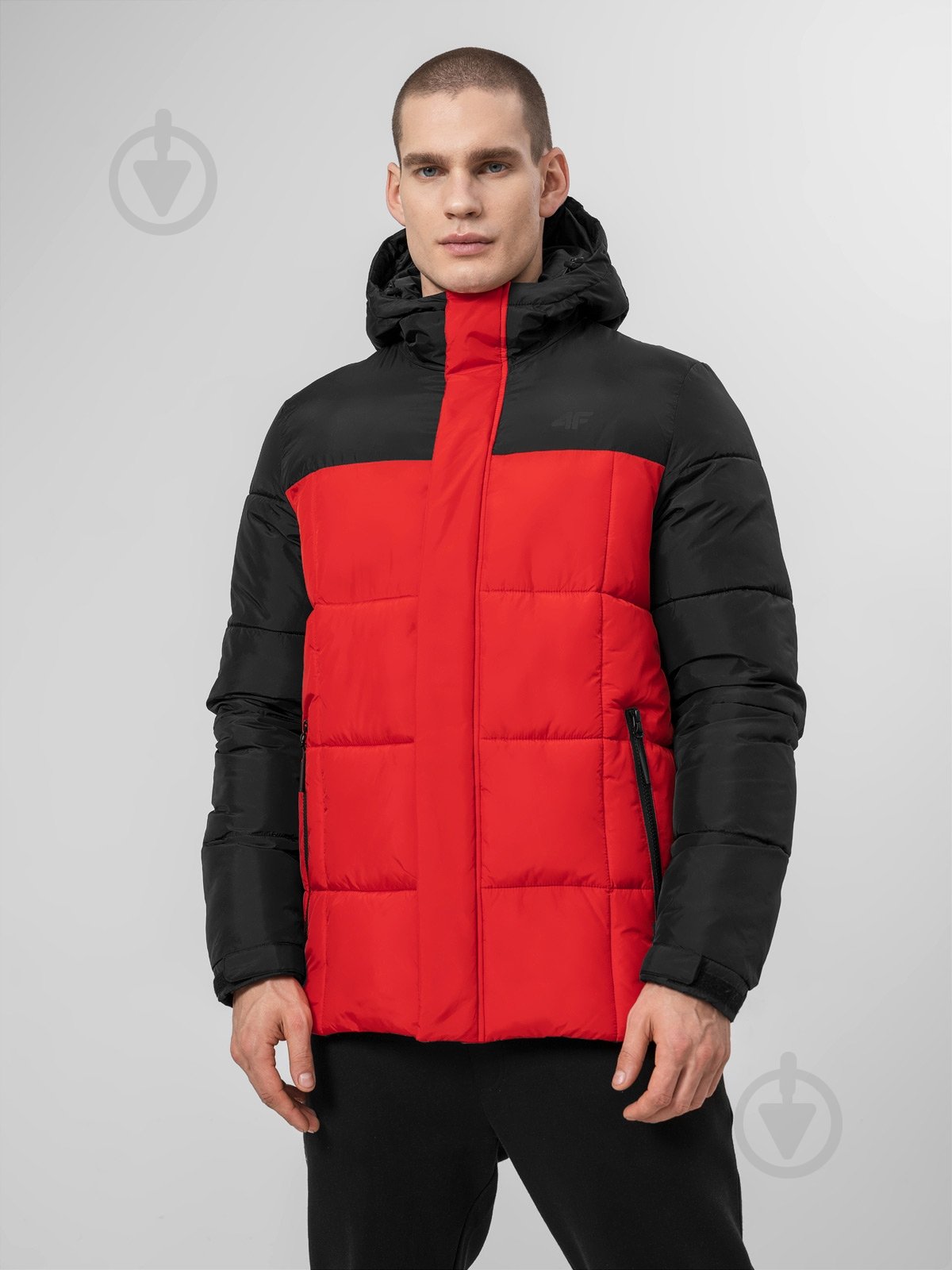 Пуховик чоловічий зимовий 4F JACKET KUMP009 H4Z22-KUMP009-61S р.2XL червоно-чорний - фото 3 Пуховик чоловічий зимовий 4F JACKET KUMP009 H4Z22-KUMP009-61S р.2XL червоно-чорний - фото 3