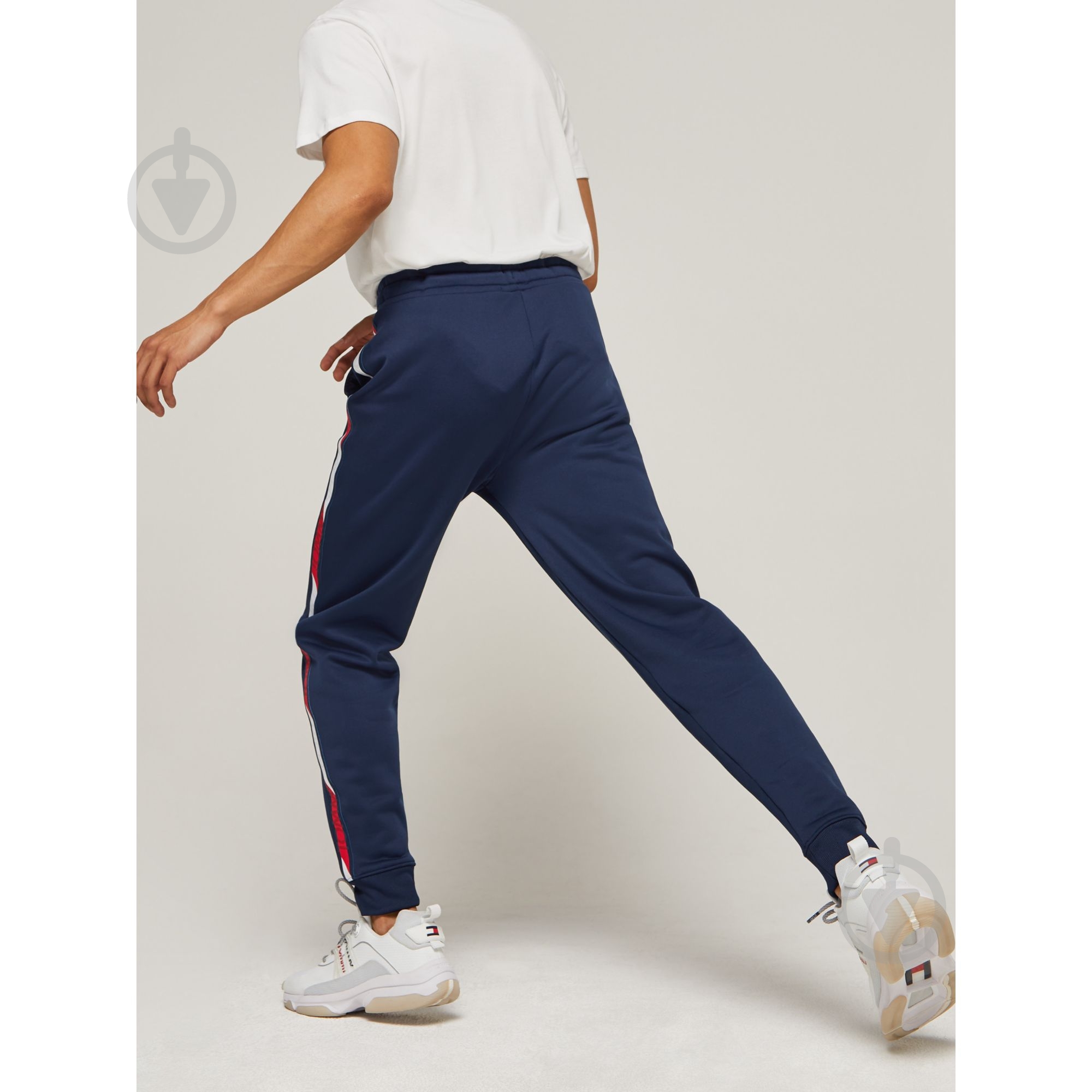 Брюки Tommy Hilfiger FLEECE TRACK PANT WITH TAPE S20S200294401 р. S темно-синий - фото 2