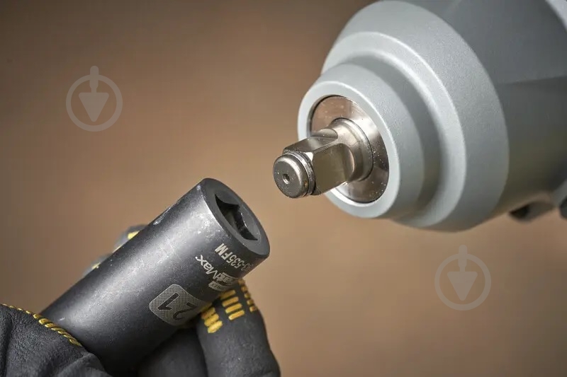 Гайковерт аккумуляторный Stanley FatMax 950 Нм SFMCF940B - фото 12