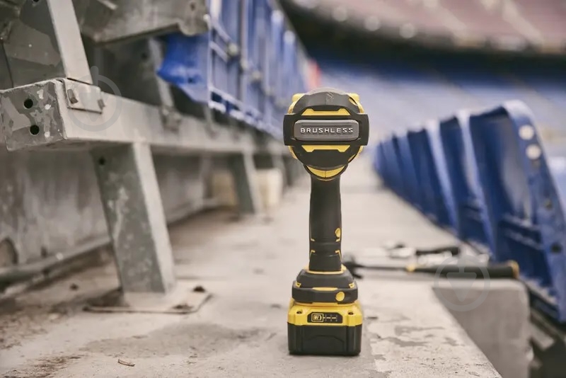 Гайковерт аккумуляторный Stanley FatMax 950 Нм SFMCF940B - фото 11
