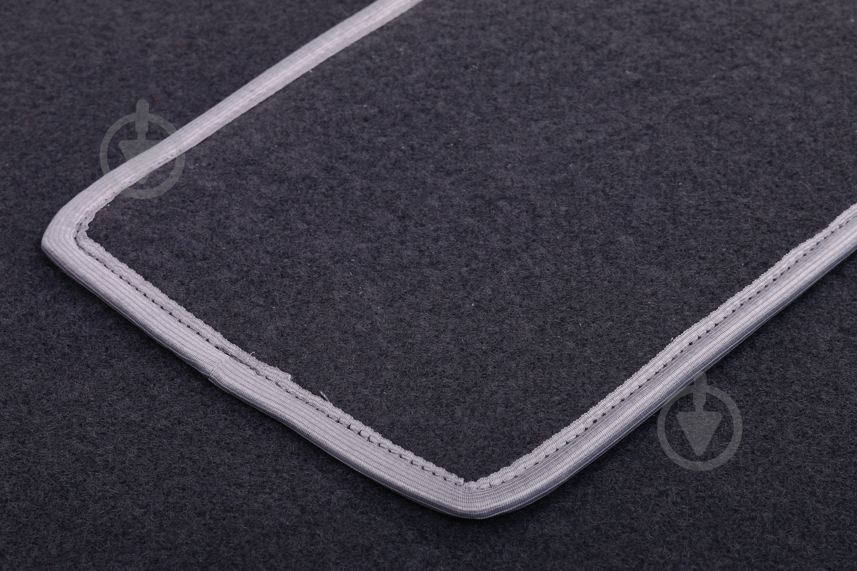 Набор ковриков серые универсальные - фото 2