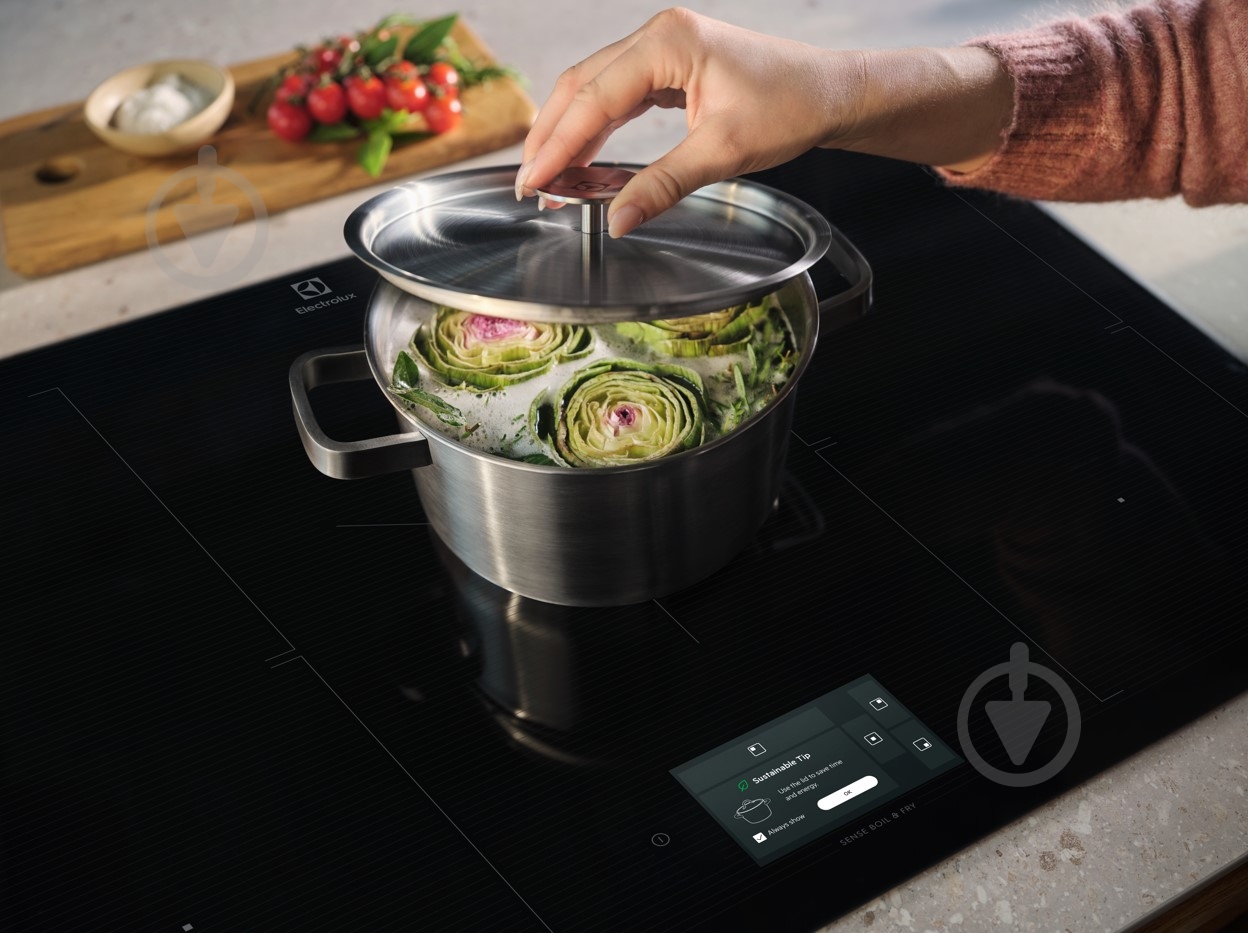 Варочная поверхность индукционная Electrolux EIS87583 - фото 4