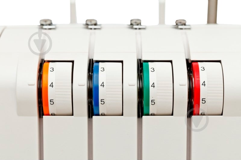 Оверлок Minerva M 2050 - фото 2 Оверлок Minerva M 2050 - фото 2