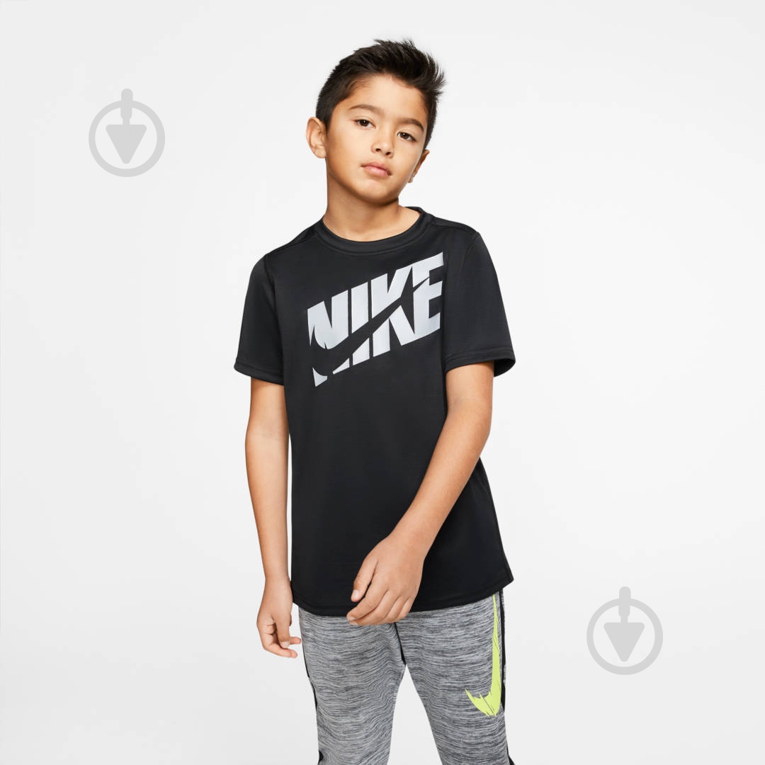 Футболка Nike B NK HBR+ PERF TOP SS CJ7736-010 р.L чорний - фото 4 Футболка Nike B NK HBR+ PERF TOP SS CJ7736-010 р.L чорний - фото 4