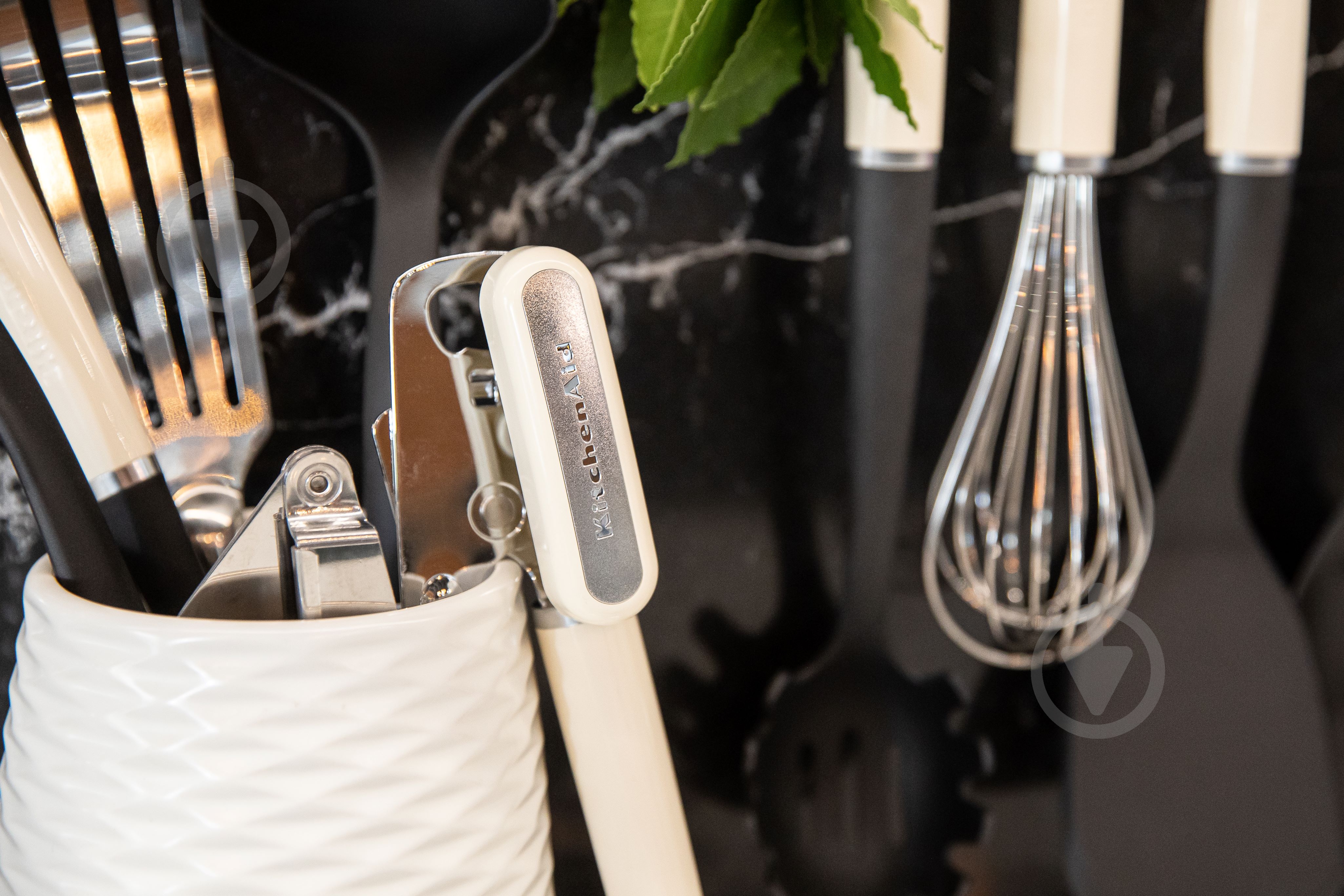Венчик KitchenAid Coreline, 27,5 см, кремовый (KAG060OHACE) - фото 7