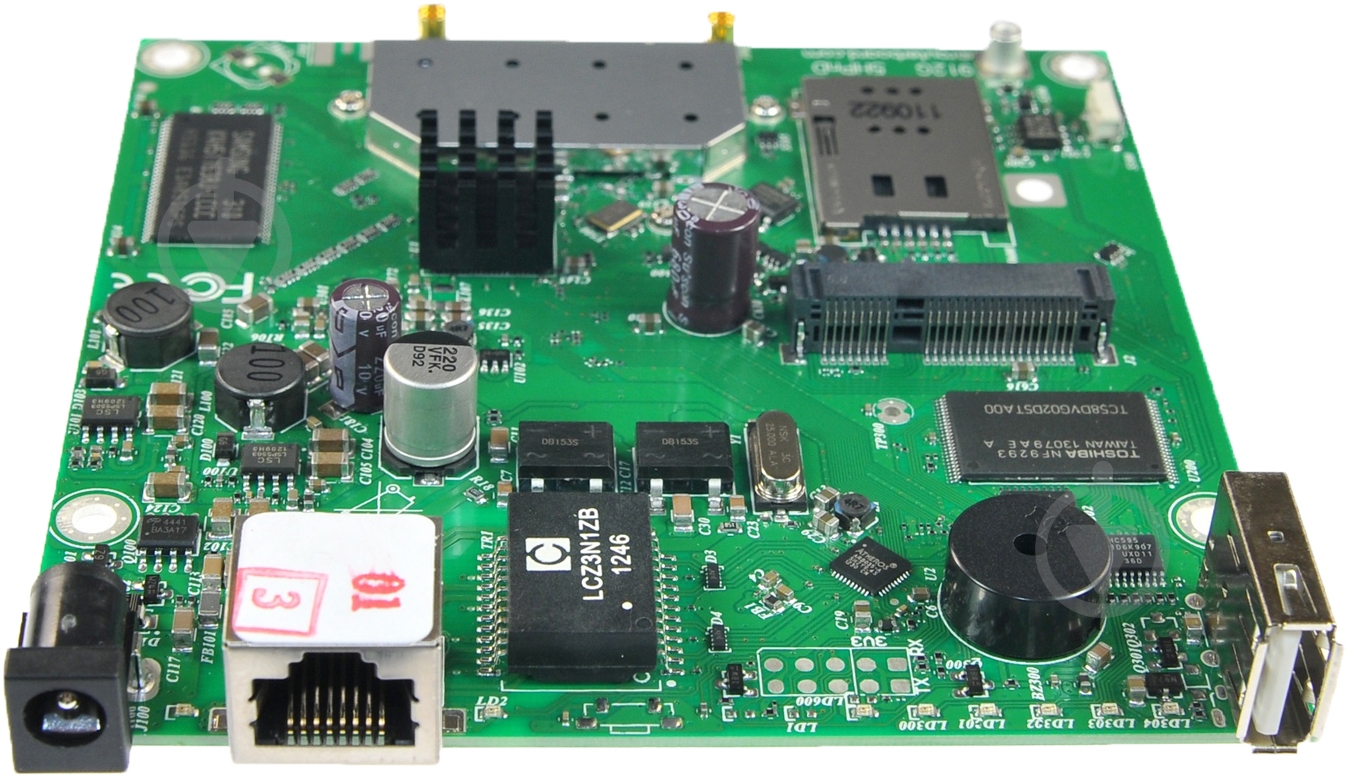 Маршрутизатор Mikrotik RB912UAG-2HPnD - фото 2 Маршрутизатор Mikrotik RB912UAG-2HPnD - фото 2