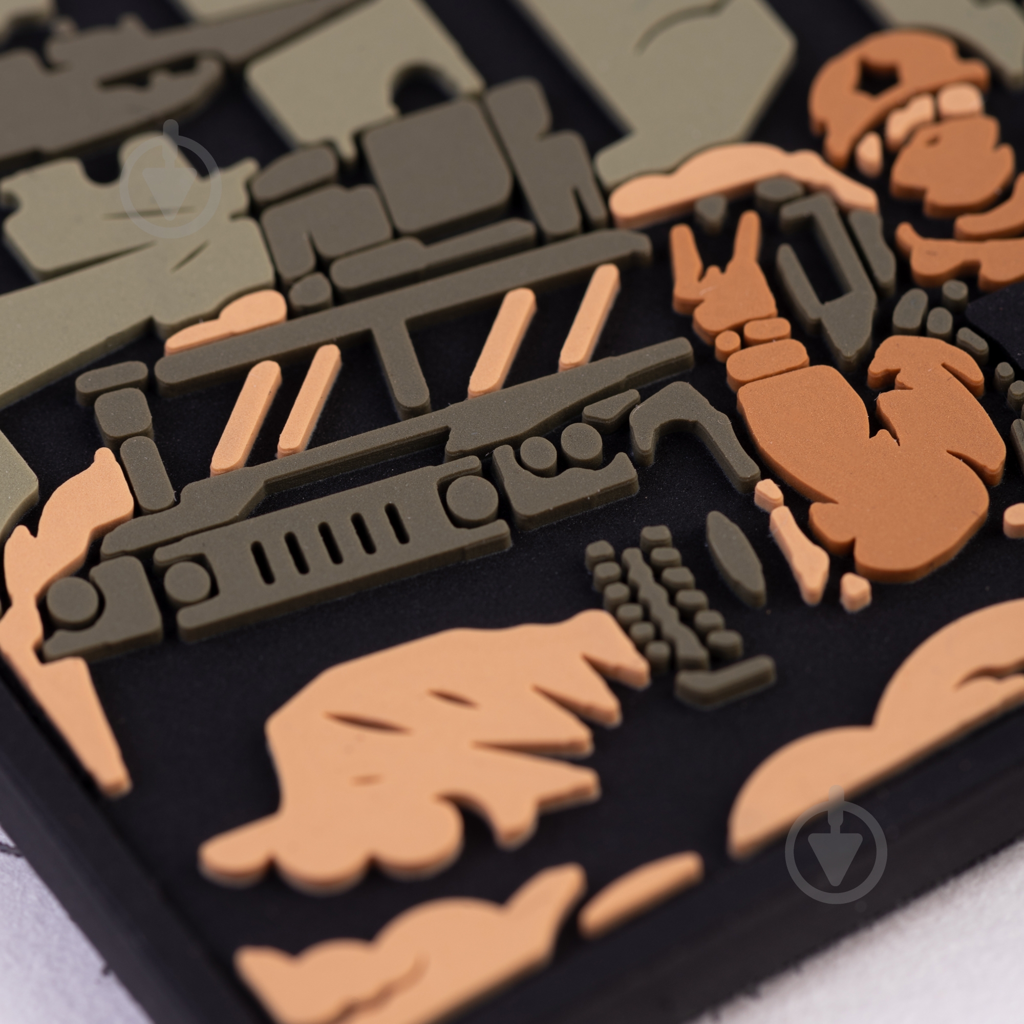 Патчи Brand Element ПВХ (шеврон) "Движ" Олива, 8*5,8см - фото 3 Патчи Brand Element ПВХ (шеврон) "Движ" Олива, 8*5,8см - фото 3