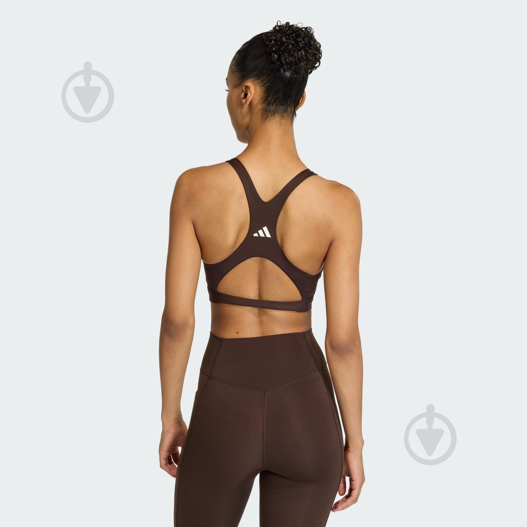 Бра Adidas Essentials Workout High Support KA4777 р.M-C/D коричневый - фото 5 Бра Adidas Essentials Workout High Support KA4777 р.M-C/D коричневый - фото 5