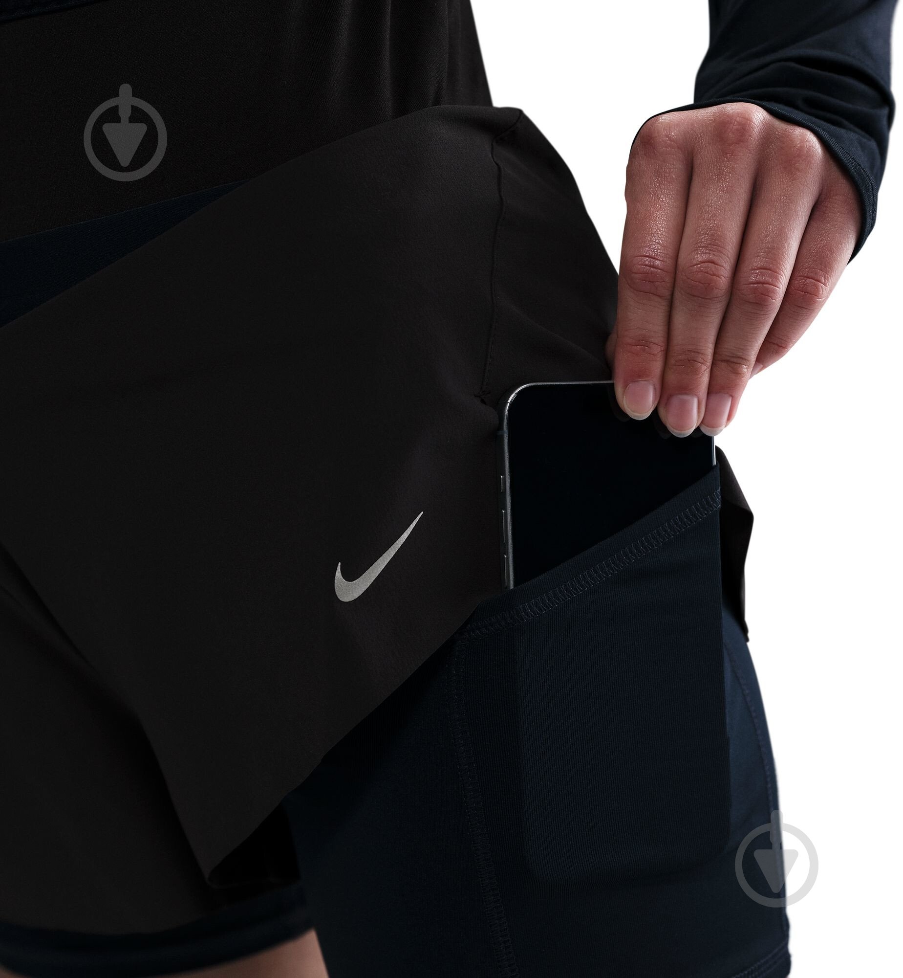 Шорти Nike W NK SWIFT DF MR 2N1 SHRT HJ5376-010 р. XS чорний - фото 7