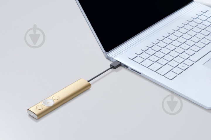 Презентер лазерный Logitech Spotlight R-R0011 - фото 8 Презентер лазерный Logitech Spotlight R-R0011 - фото 8