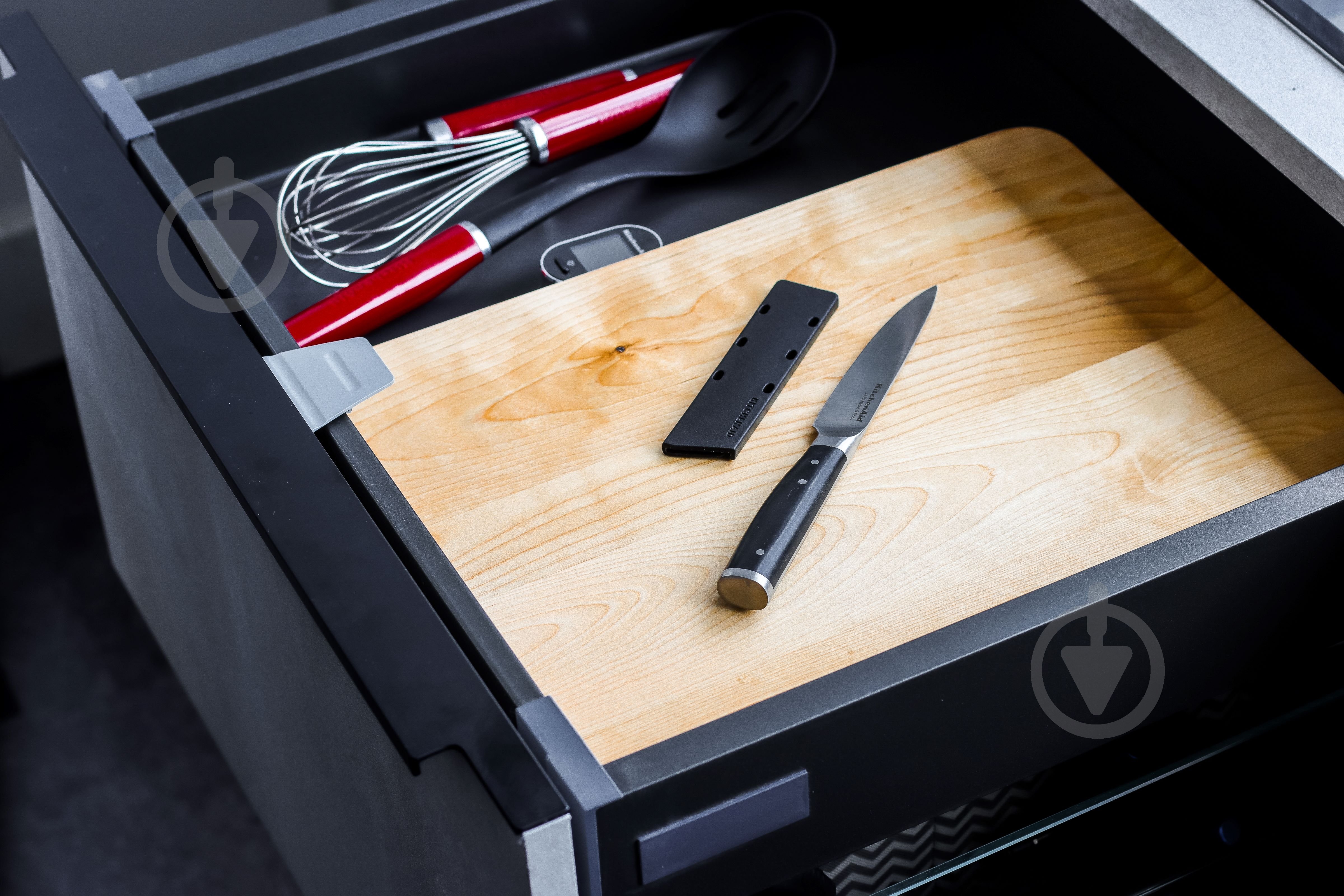 Ніж універсальний KitchenAid Coreline з захисним чохлом для леза, 11 см (KOG45TSSOHOBA) - фото 6