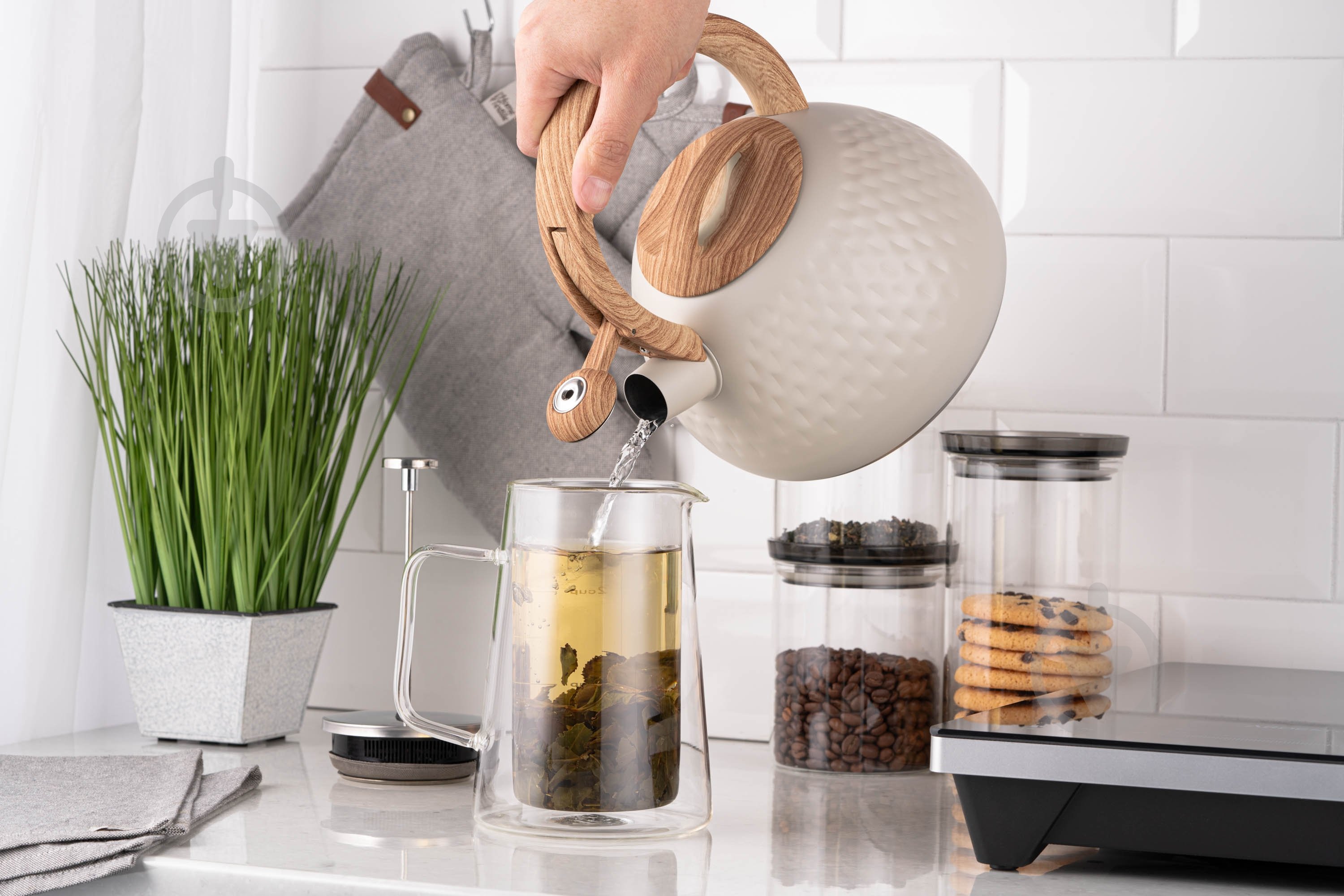 УЦІНКА! Чайник Ardesto Gemini 2.5 л бежевий AR1956KS (УЦ №2884) - фото 3 УЦІНКА! Чайник Ardesto Gemini 2.5 л бежевий AR1956KS (УЦ №2884) - фото 3