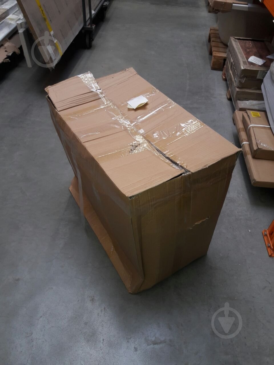 УЦЕНКА! Кресло GT Racer B-4029 черный (УЦ №2884) - фото 4 УЦЕНКА! Кресло GT Racer B-4029 черный (УЦ №2884) - фото 4