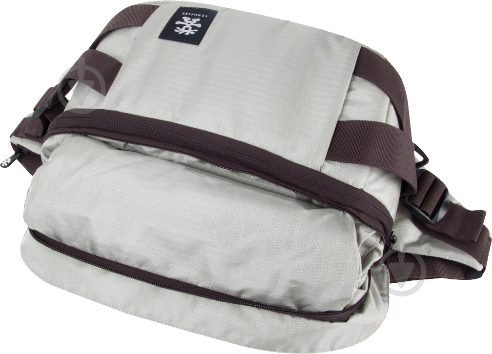 Рюкзак складний Crumpler Light Delight Foldable Backpack platinum LDFBP-012 - фото 9 Рюкзак складний Crumpler Light Delight Foldable Backpack platinum LDFBP-012 - фото 9