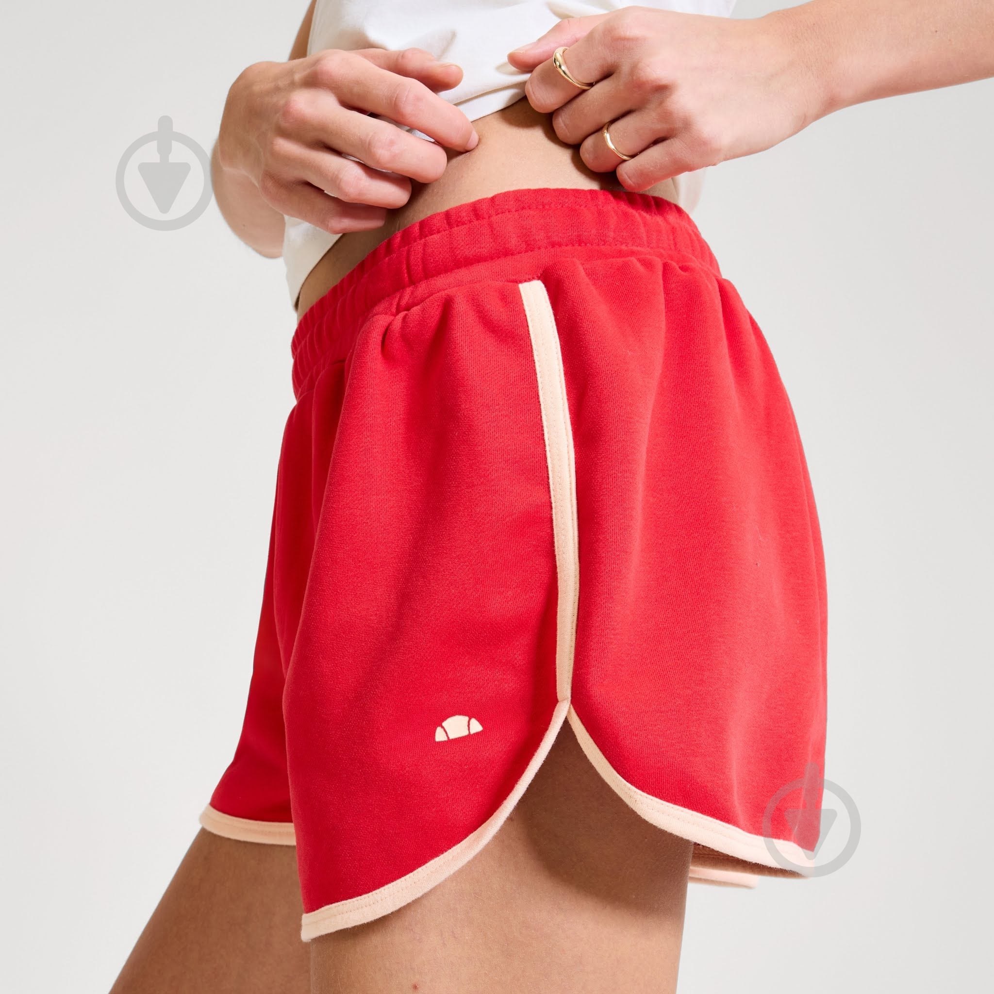 Шорты Ellesse SGD23355-800 р. 12 красный - фото 3 Шорты Ellesse SGD23355-800 р. 12 красный - фото 3