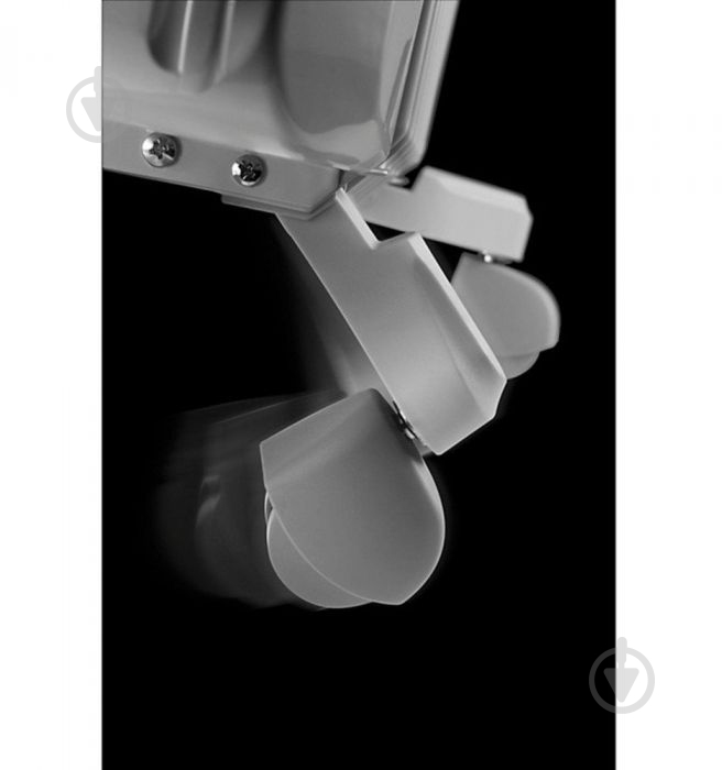 Масляний обігрівач Delonghi V 551225 - фото 4 Масляний обігрівач Delonghi V 551225 - фото 4