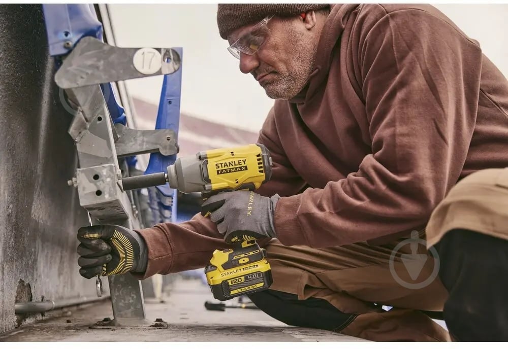 Гайковерт аккумуляторный Stanley FatMax 950 Нм SFMCF940M1 - фото 21