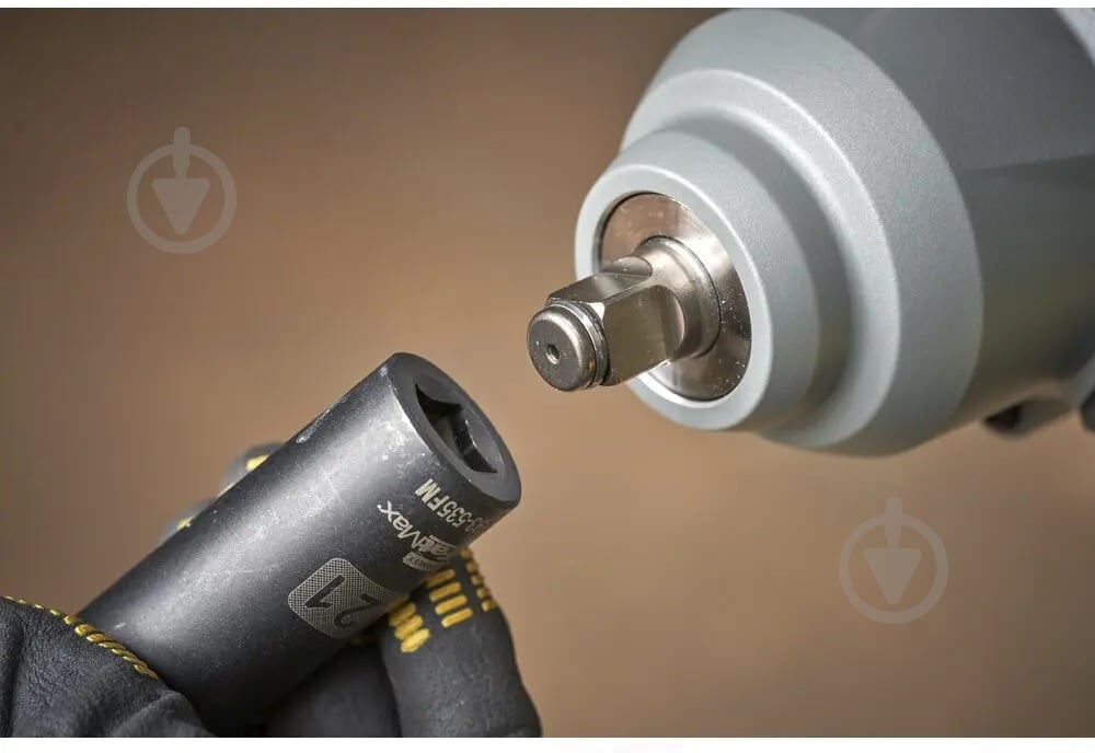 Гайковерт аккумуляторный Stanley FatMax 950 Нм SFMCF940M1 - фото 17