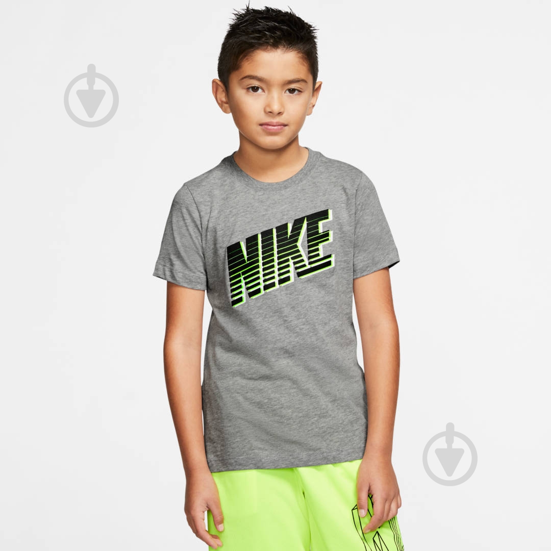 Футболка Nike NSW Tee Block CU4570-063 р.S серый - фото 4 Футболка Nike NSW Tee Block CU4570-063 р.S серый - фото 4