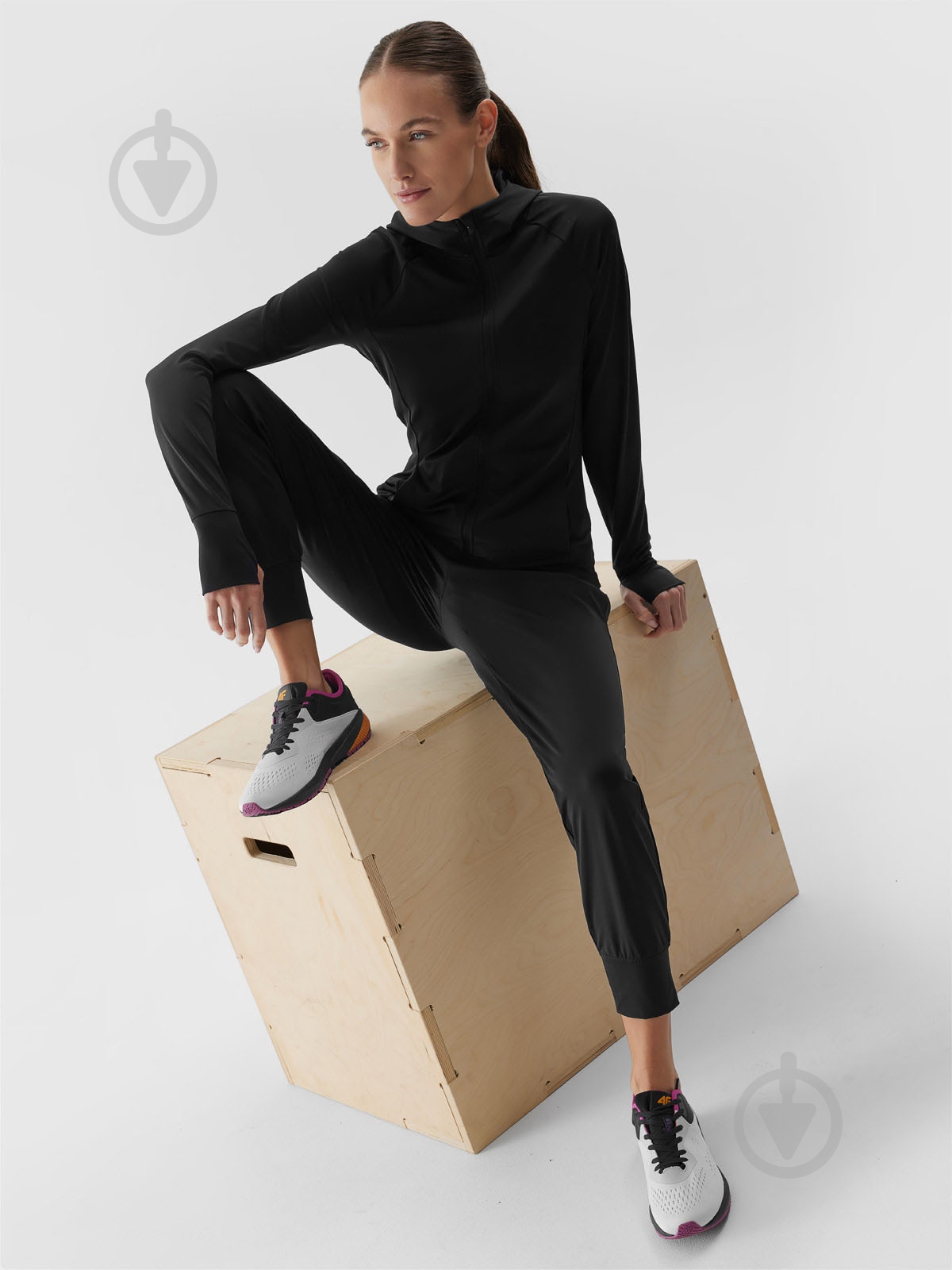 Брюки 4F TROUSERS FNK F510 4FRAW23TFTRF510-20S р. L черный - фото 1