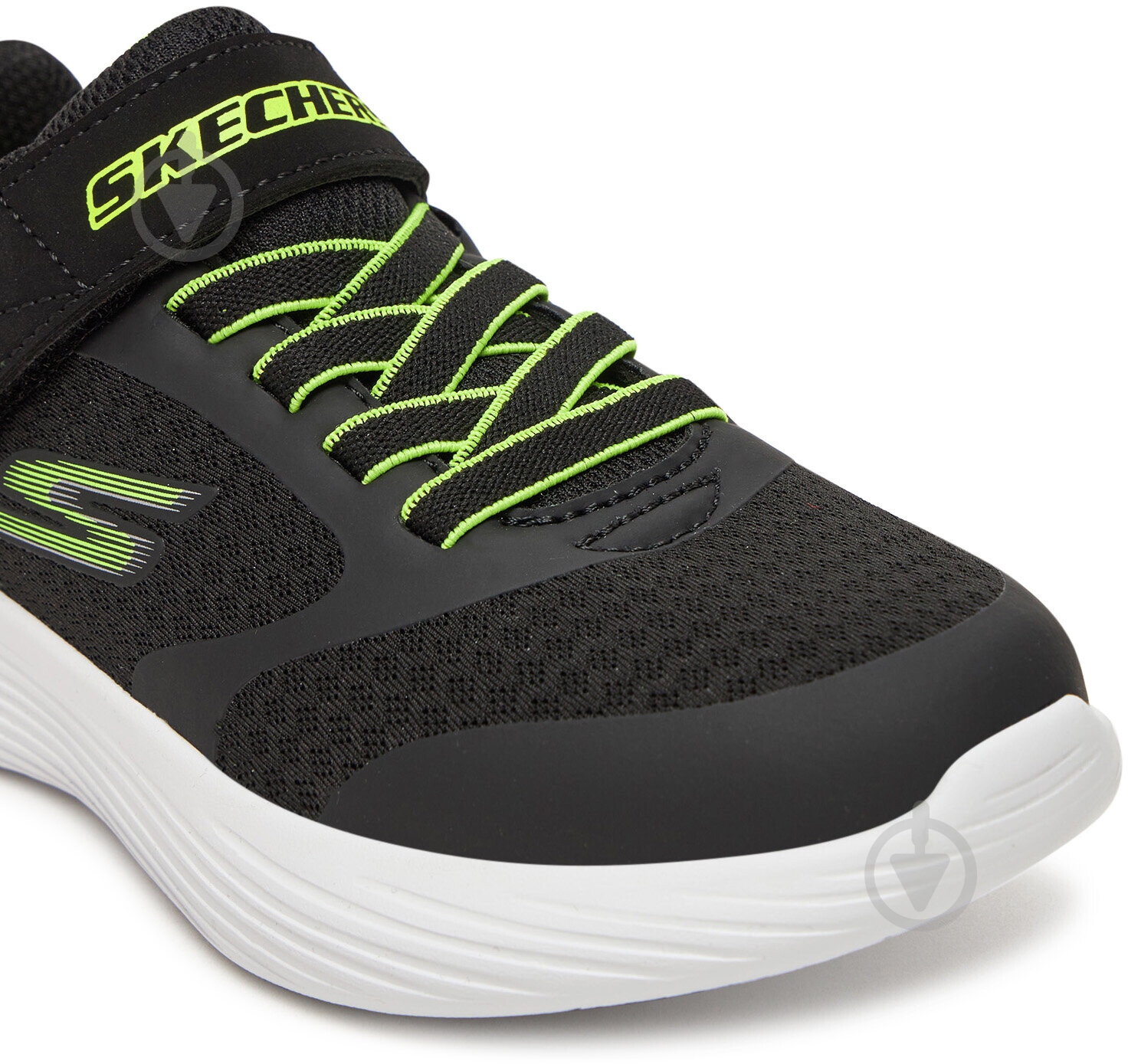 Кроссовки для мальчиков Skechers GO RUN 400 V2 405095L BKYL р.34 черные - фото 4 Кроссовки для мальчиков Skechers GO RUN 400 V2 405095L BKYL р.34 черные - фото 4