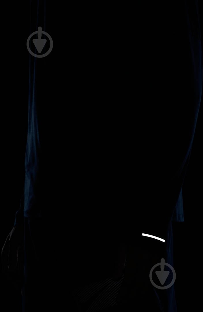 Джемпер Nike M NK DF ELMNT TOP HZ FLASH HBR FB8556-476 р.XL синій - фото 11