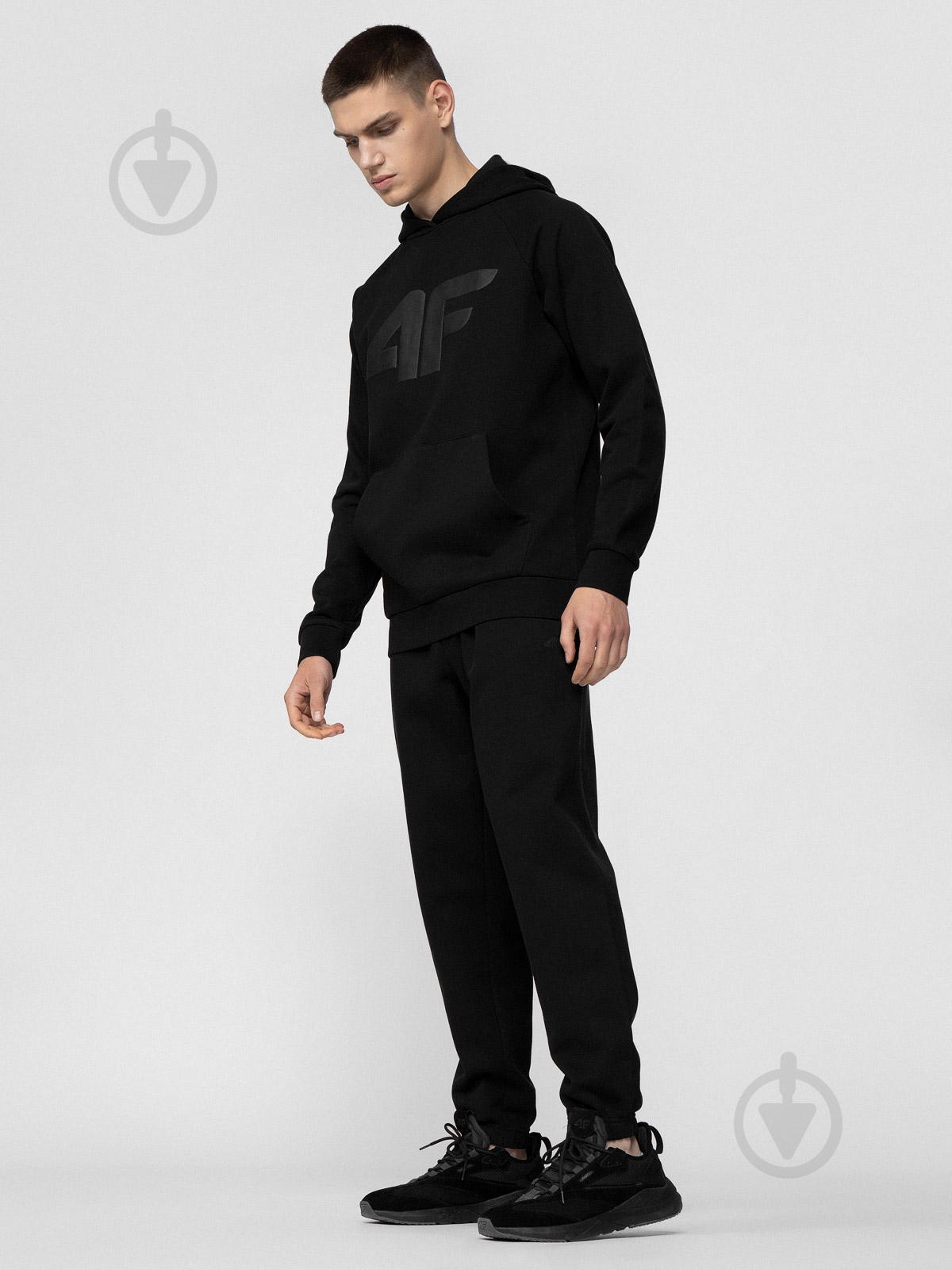 Брюки 4F 4FSS22TTROM082-20S р. M черный - фото 1 Брюки 4F 4FSS22TTROM082-20S р. M черный - фото 1