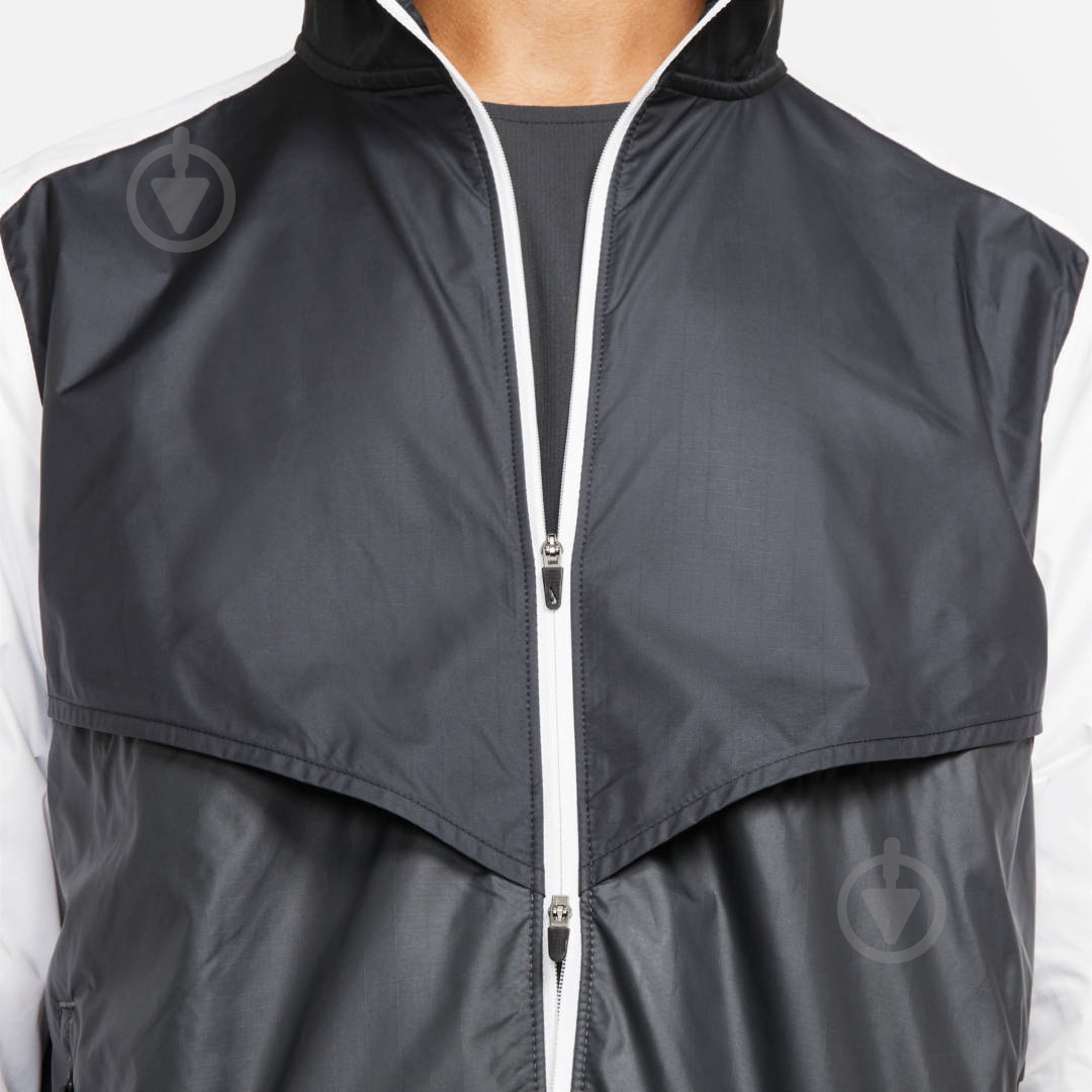 Вітрівка чоловіча весняна Nike M NK SF TRAIL WINDRUNNER JKT CZ9054-010 р.2XL чорно-сіра - фото 5 Вітрівка чоловіча весняна Nike M NK SF TRAIL WINDRUNNER JKT CZ9054-010 р.2XL чорно-сіра - фото 5
