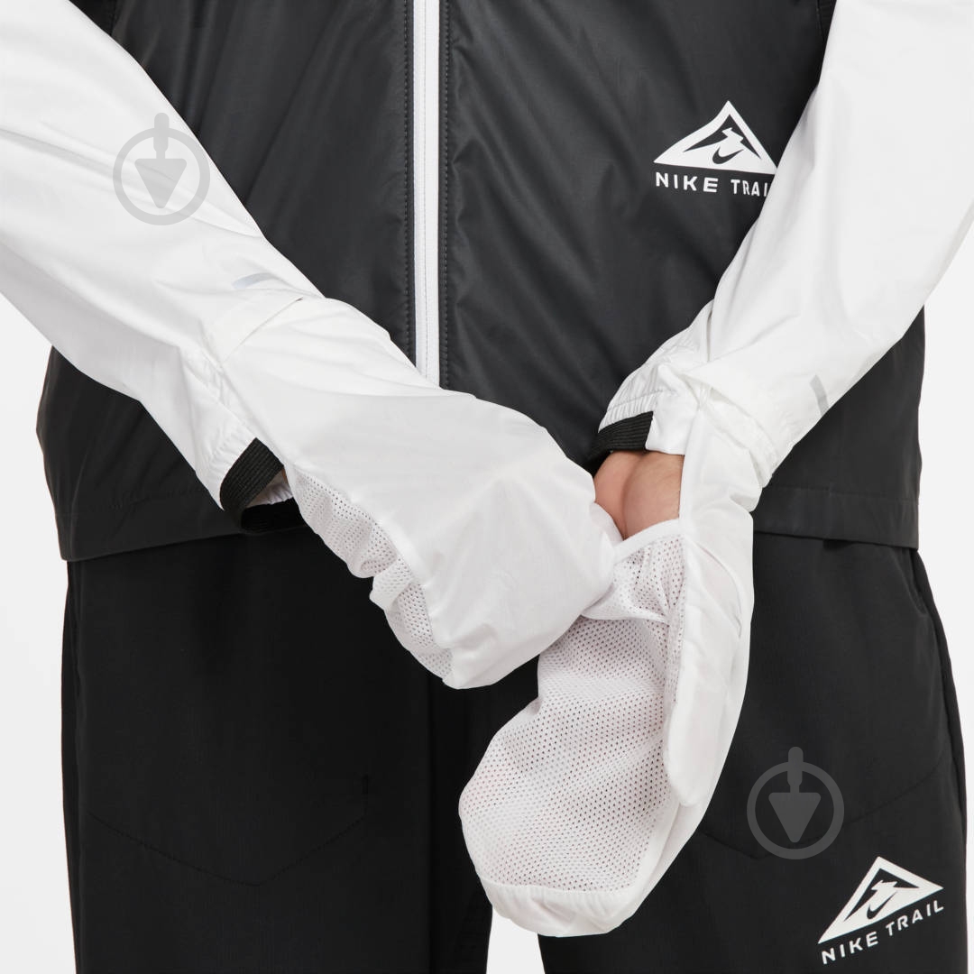 Вітрівка чоловіча весняна Nike M NK SF TRAIL WINDRUNNER JKT CZ9054-010 р.2XL чорно-сіра - фото 7 Вітрівка чоловіча весняна Nike M NK SF TRAIL WINDRUNNER JKT CZ9054-010 р.2XL чорно-сіра - фото 7