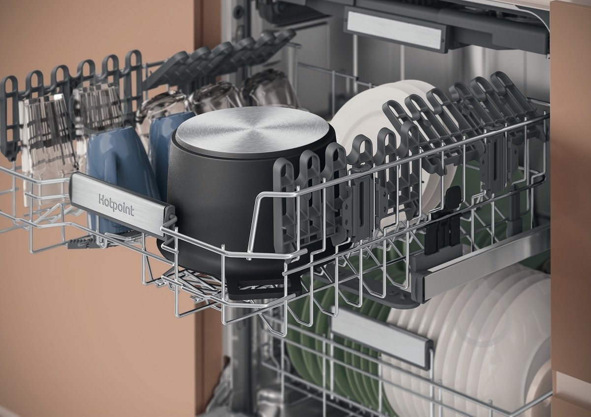 Вбудовувана посудомийна машина Hotpoint HM7 42 L - фото 8