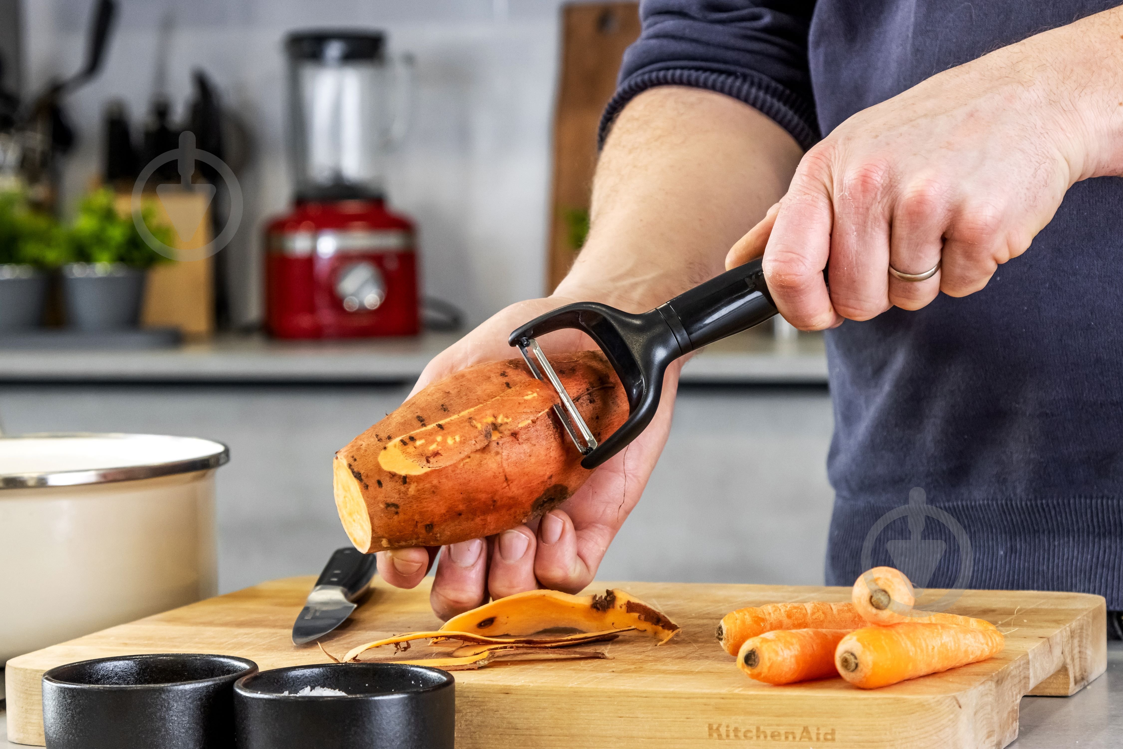 Овочечистка KitchenAid 18 см чорная (KCG145OHOBE) - фото 8