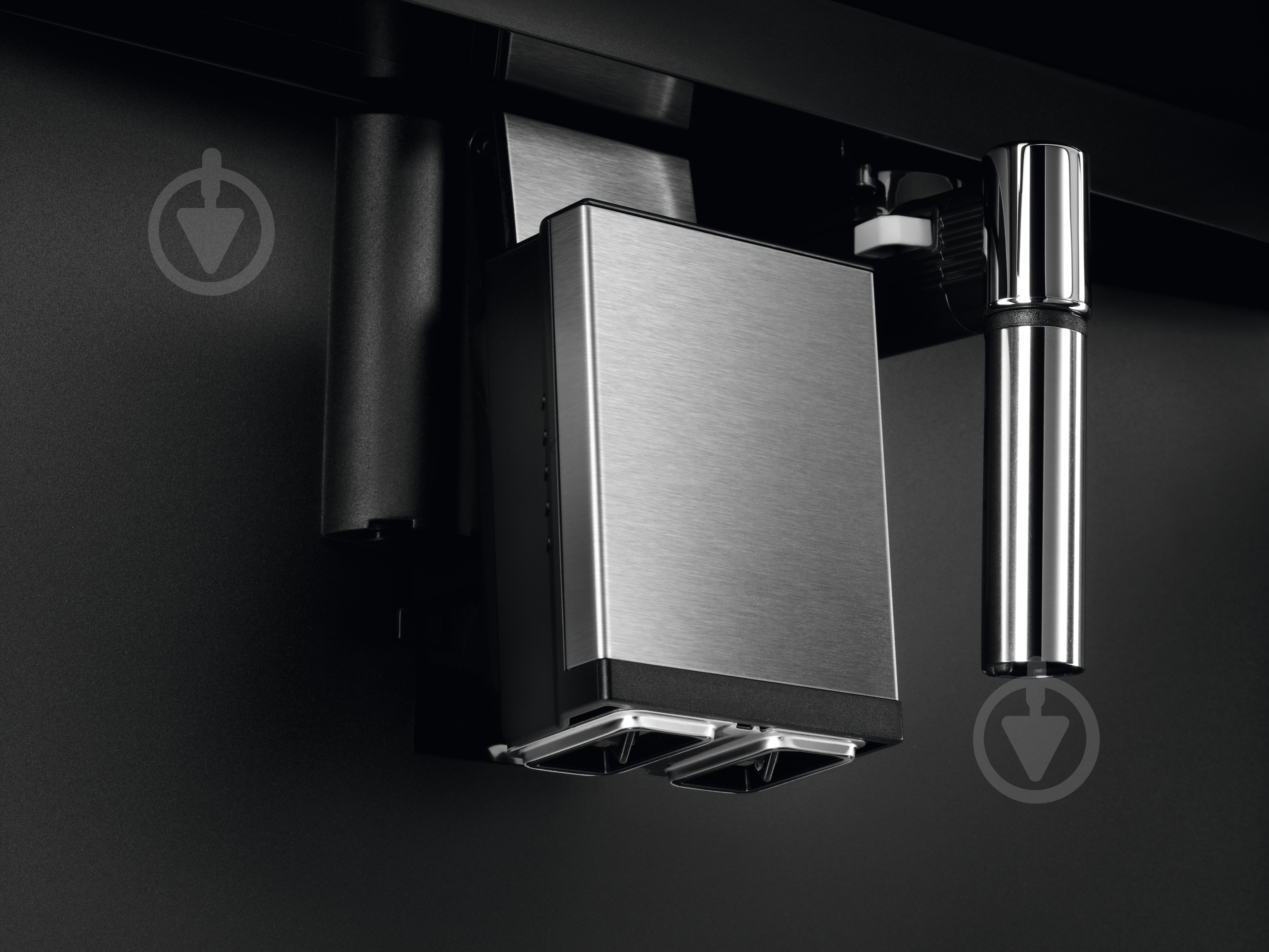 Встраиваемая кофемашина Electrolux KBC85T - фото 5