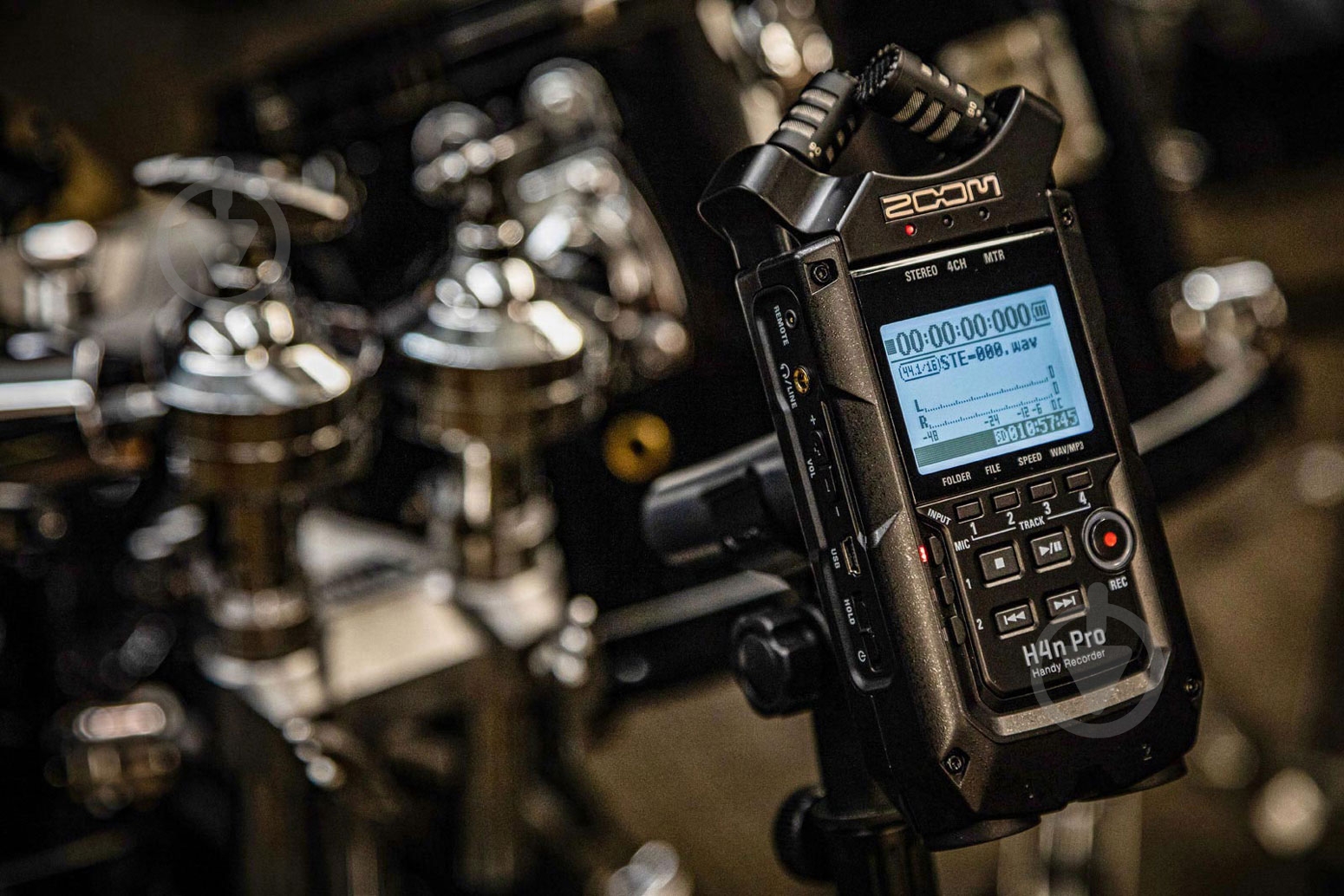 Диктофон Цифровой ZOOM H4n PRO BLK (286071) - фото 18