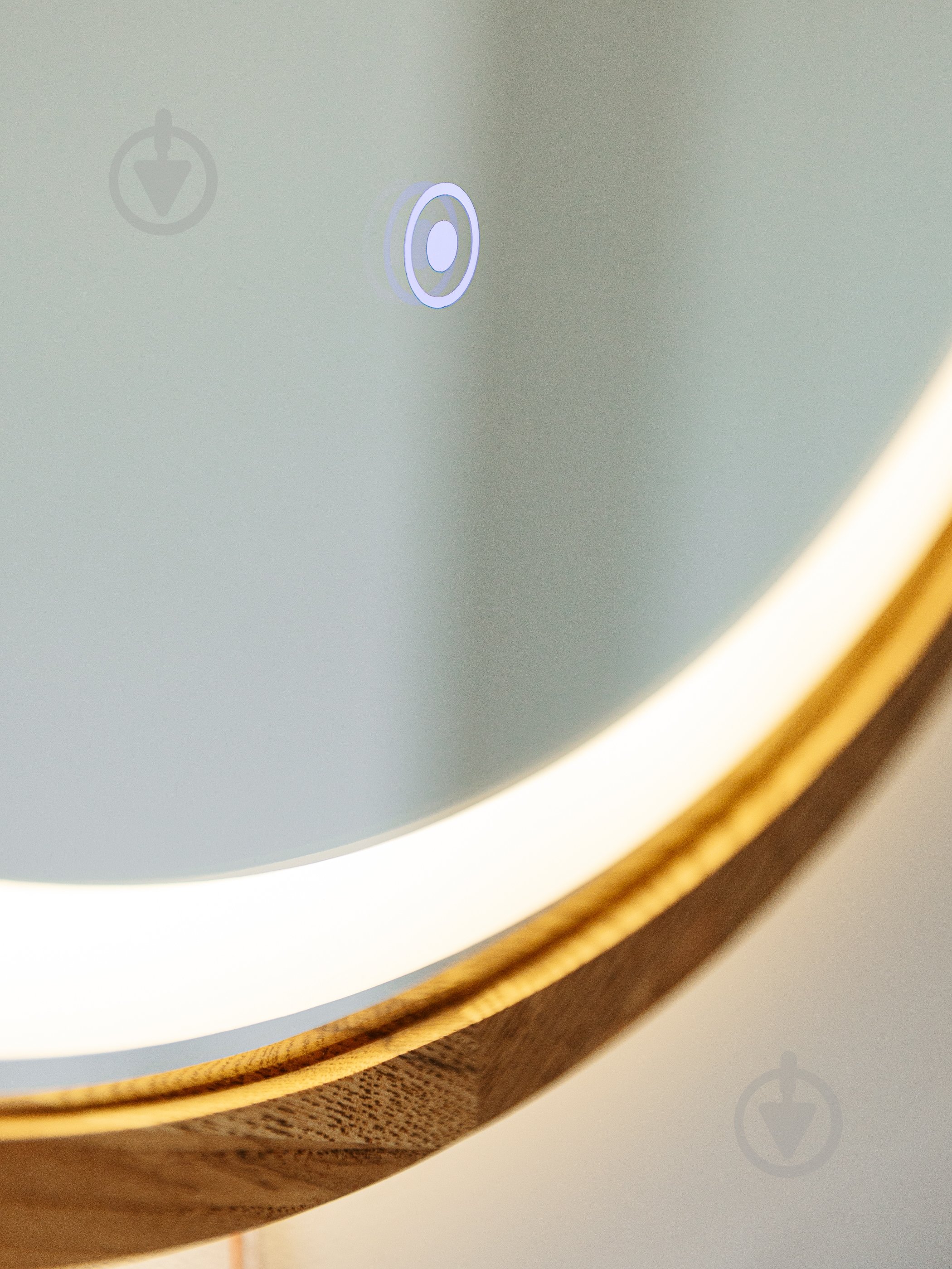 Дзеркало з вбудованим підсвічуванням Luxury Wood Perfection SLIM LED ясен натуральний 700 мм - фото 4