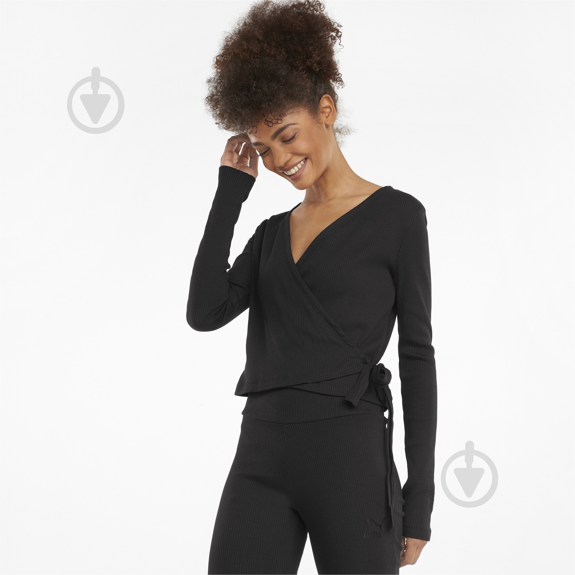 Футболка Puma Classics Ribbed Wrap Top 58998401 р.S чорний - фото 3 Футболка Puma Classics Ribbed Wrap Top 58998401 р.S чорний - фото 3