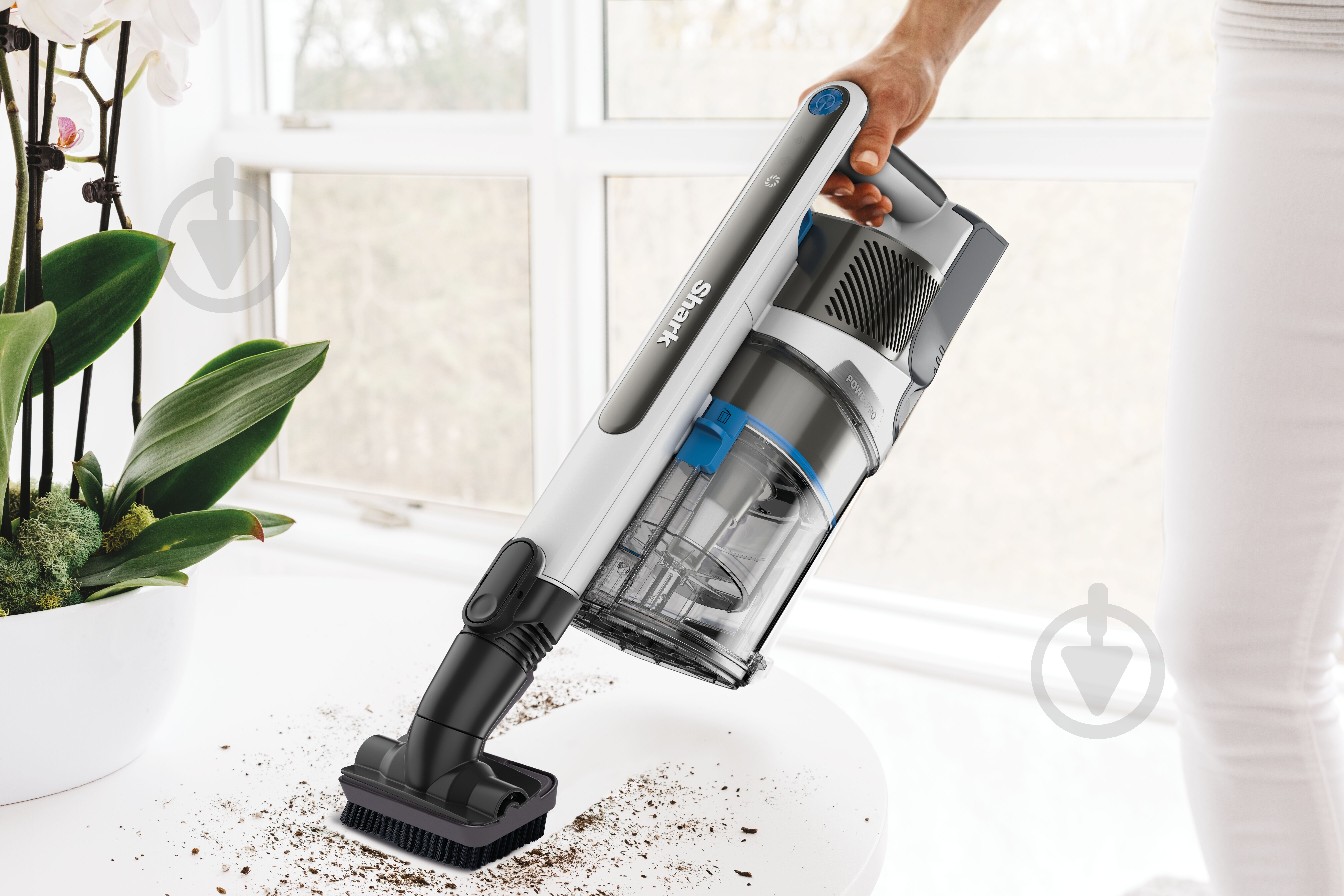 Пылесос аккумуляторный Shark PowerPro IZ380EUT silver - фото 4 Пылесос аккумуляторный Shark PowerPro IZ380EUT silver - фото 4