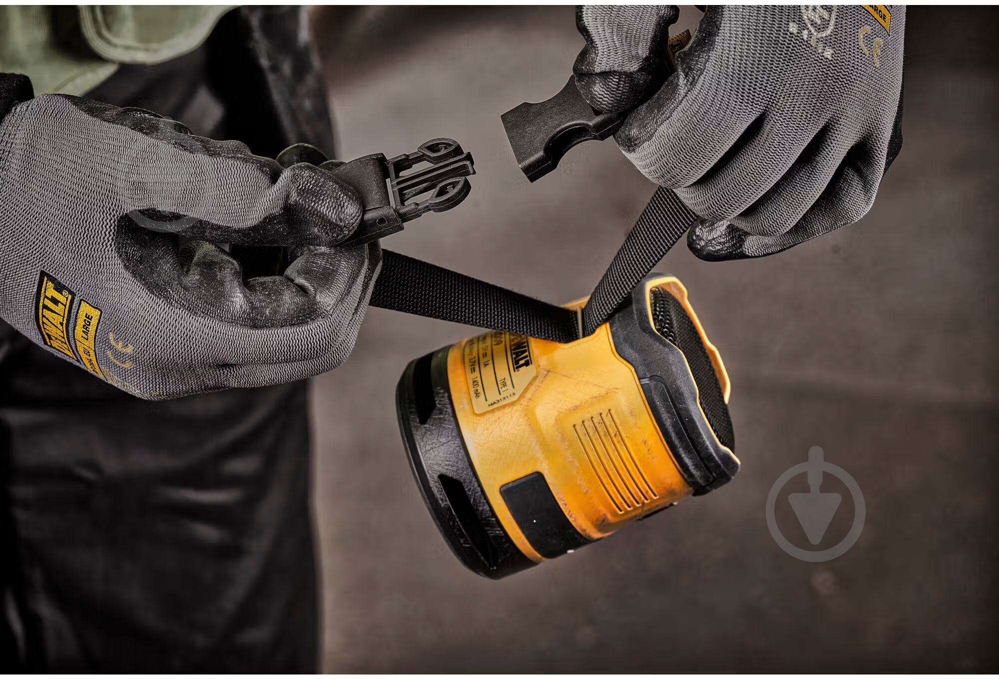 Портативная колонка DeWalt 2.0 (DCR009) - фото 10