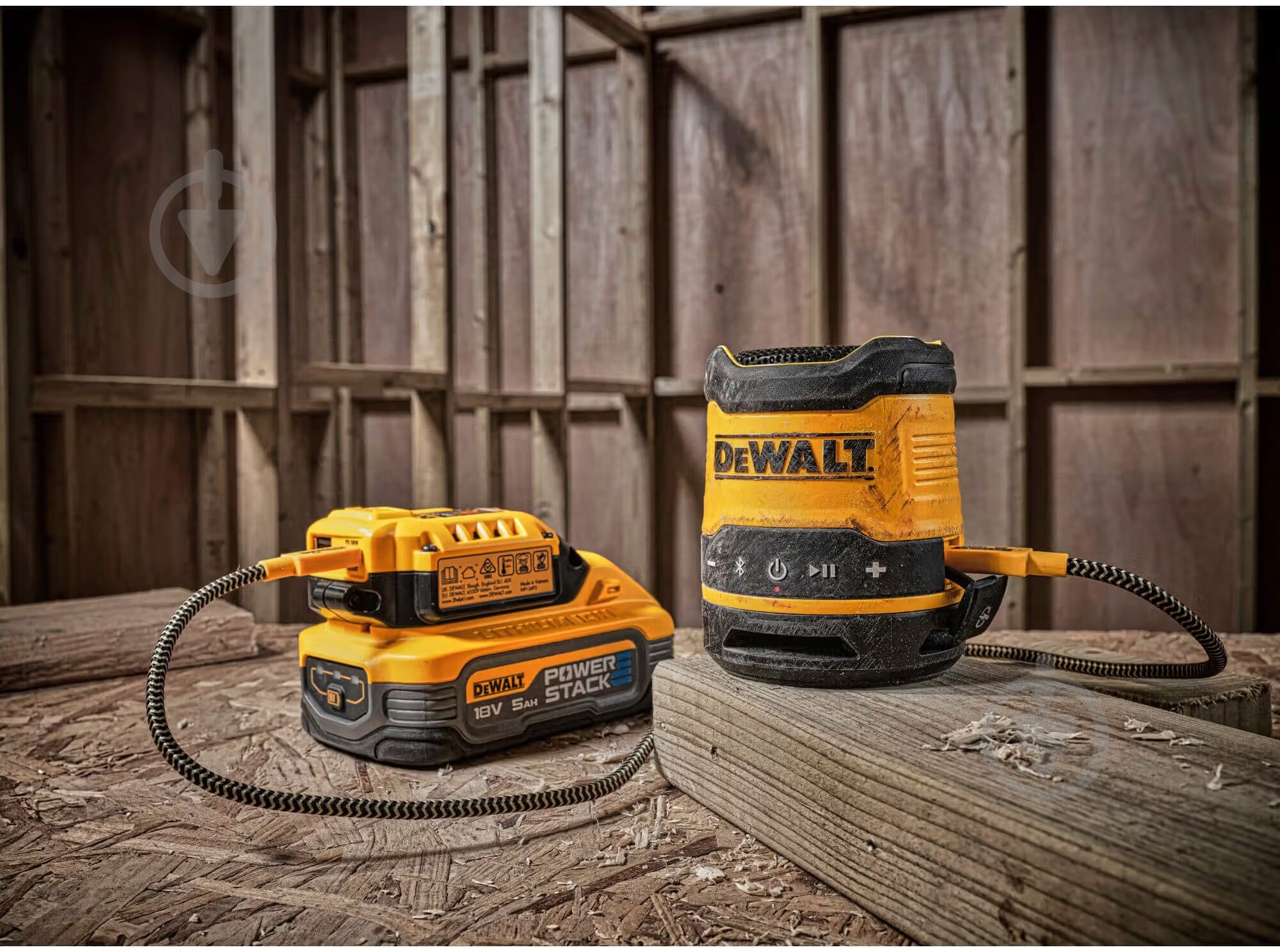 Портативная колонка DeWalt 2.0 (DCR009) - фото 8