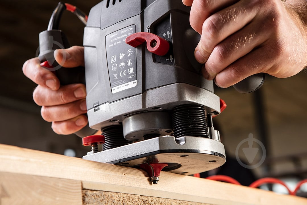 Фрезер GRAPHITE 59G717 - фото 16