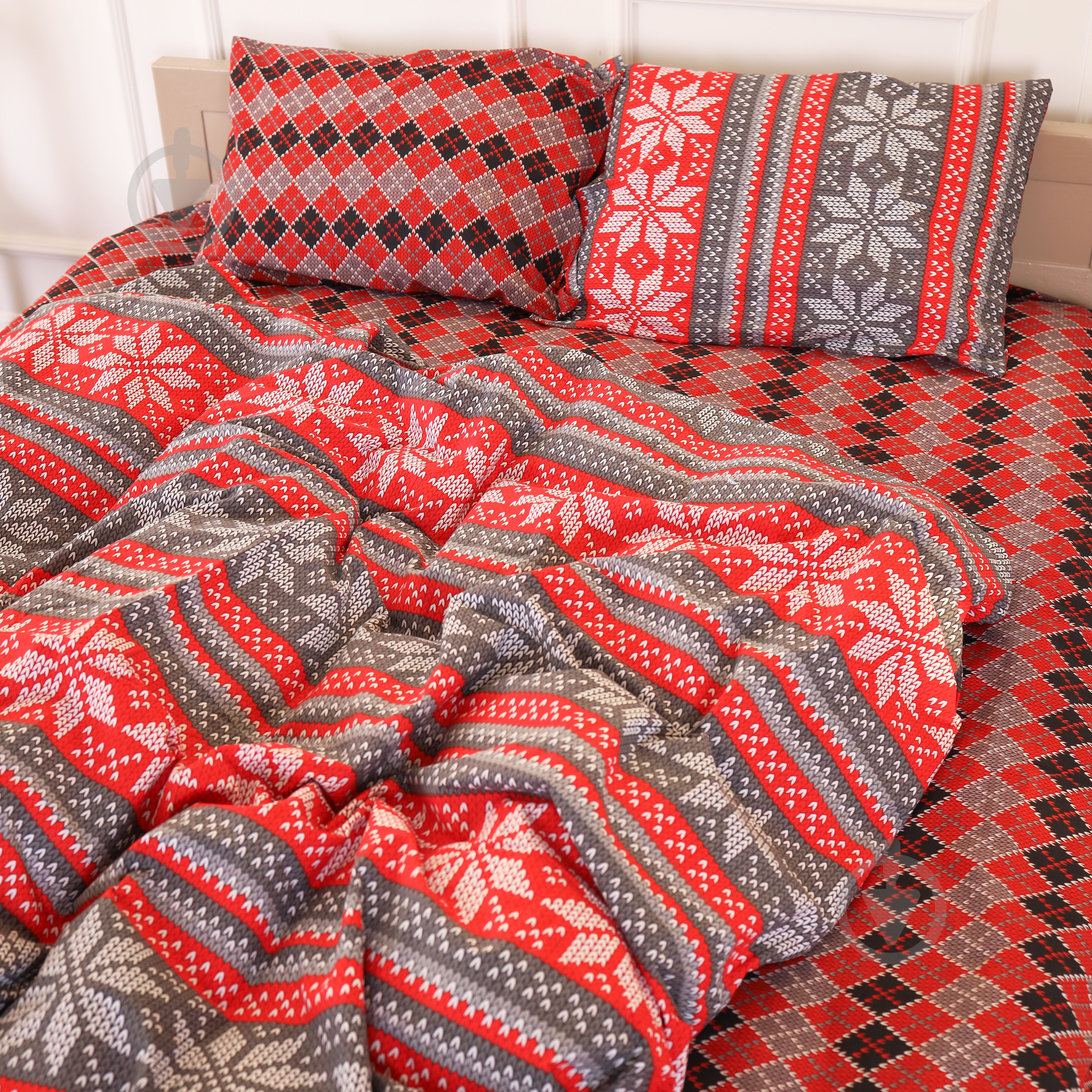 Пододеяльник Бязь 17-0658 Jingle 200x220 см серый с красным MirSon - фото 1 Пододеяльник Бязь 17-0658 Jingle 200x220 см серый с красным MirSon - фото 1