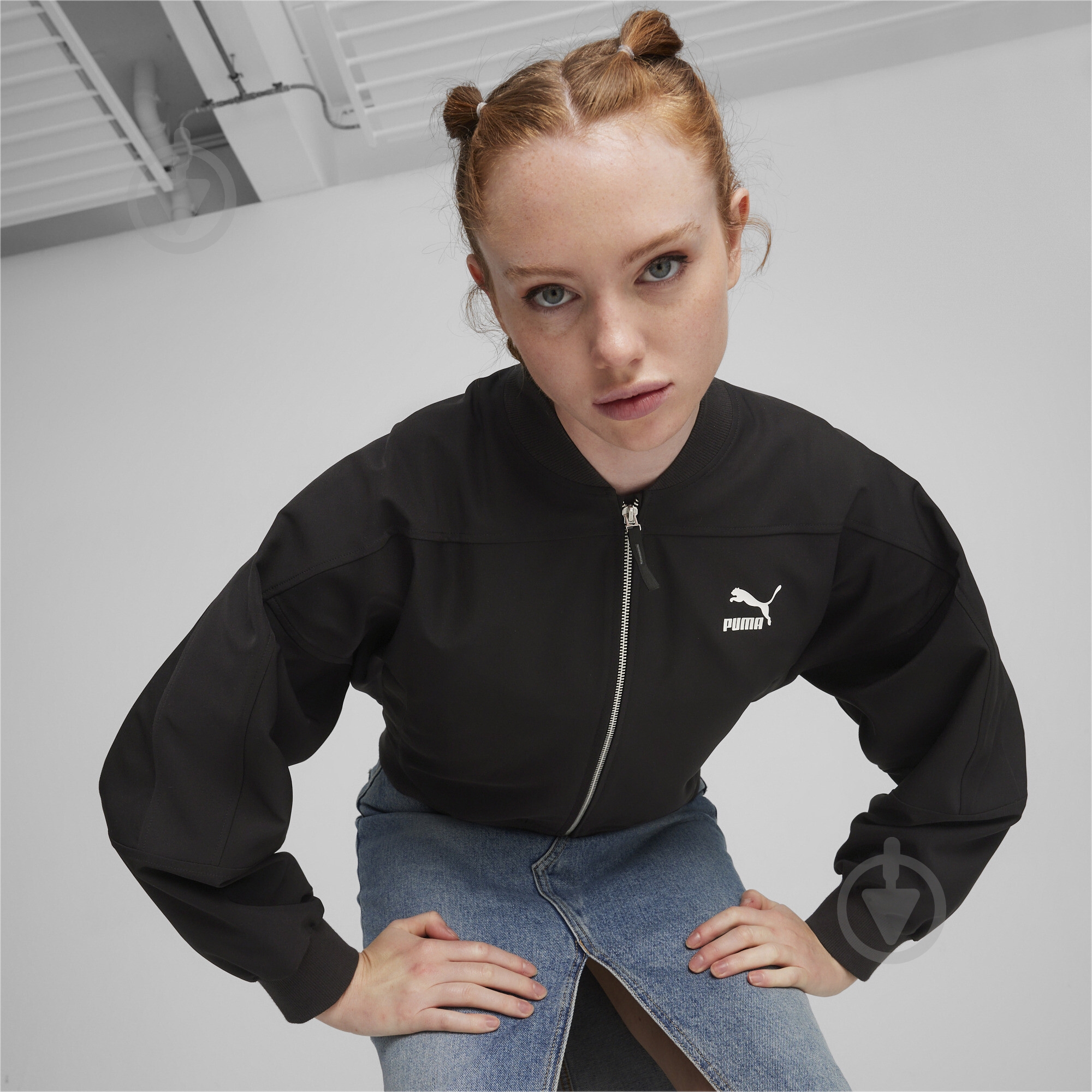 Куртка Puma CLASSICS SHINY BOMBER 62369601 р.S - фото 3 Куртка Puma CLASSICS SHINY BOMBER 62369601 р.S - фото 3