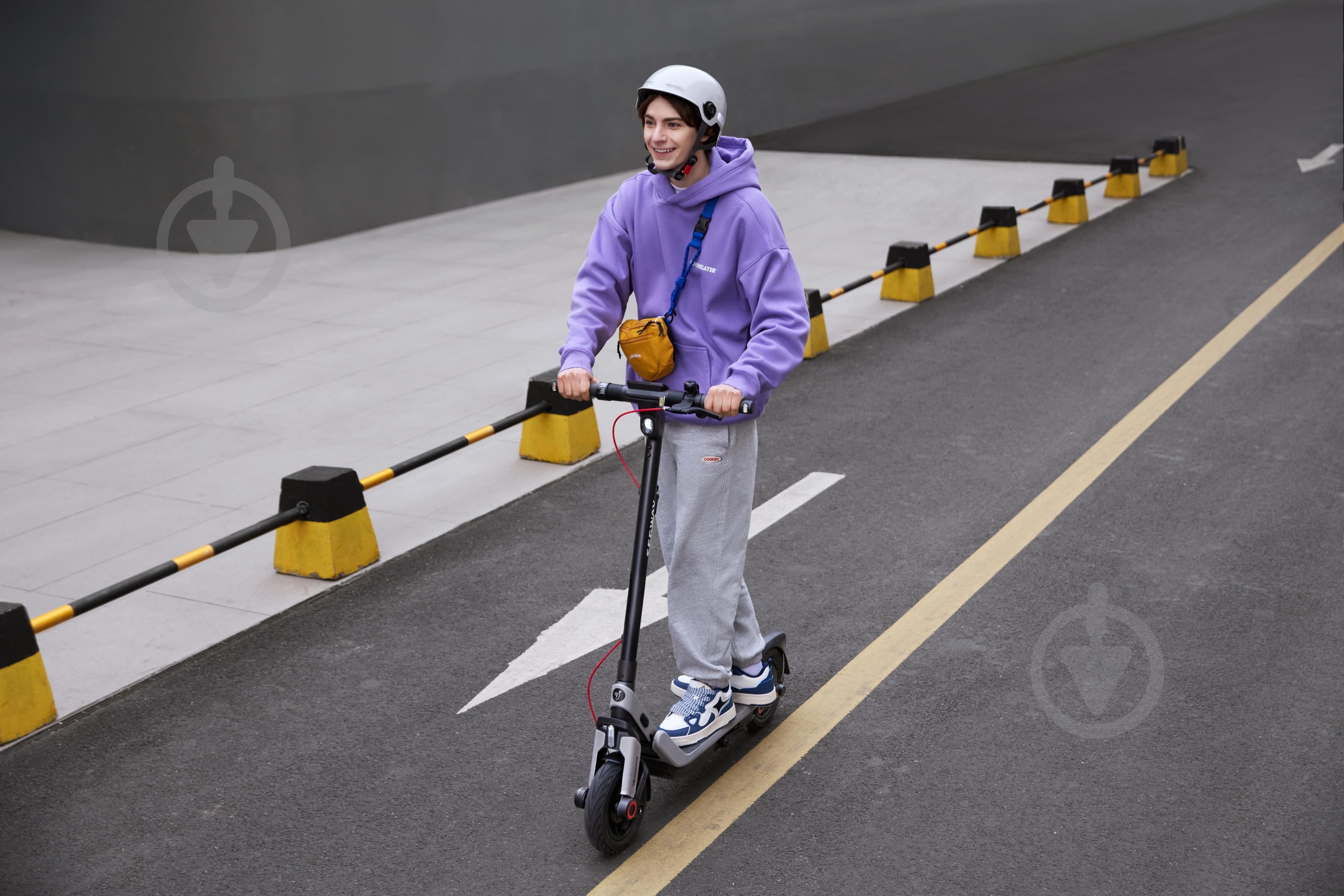 Электросамокат Segway-Ninebot E3 серый - фото 13 Электросамокат Segway-Ninebot E3 серый - фото 13
